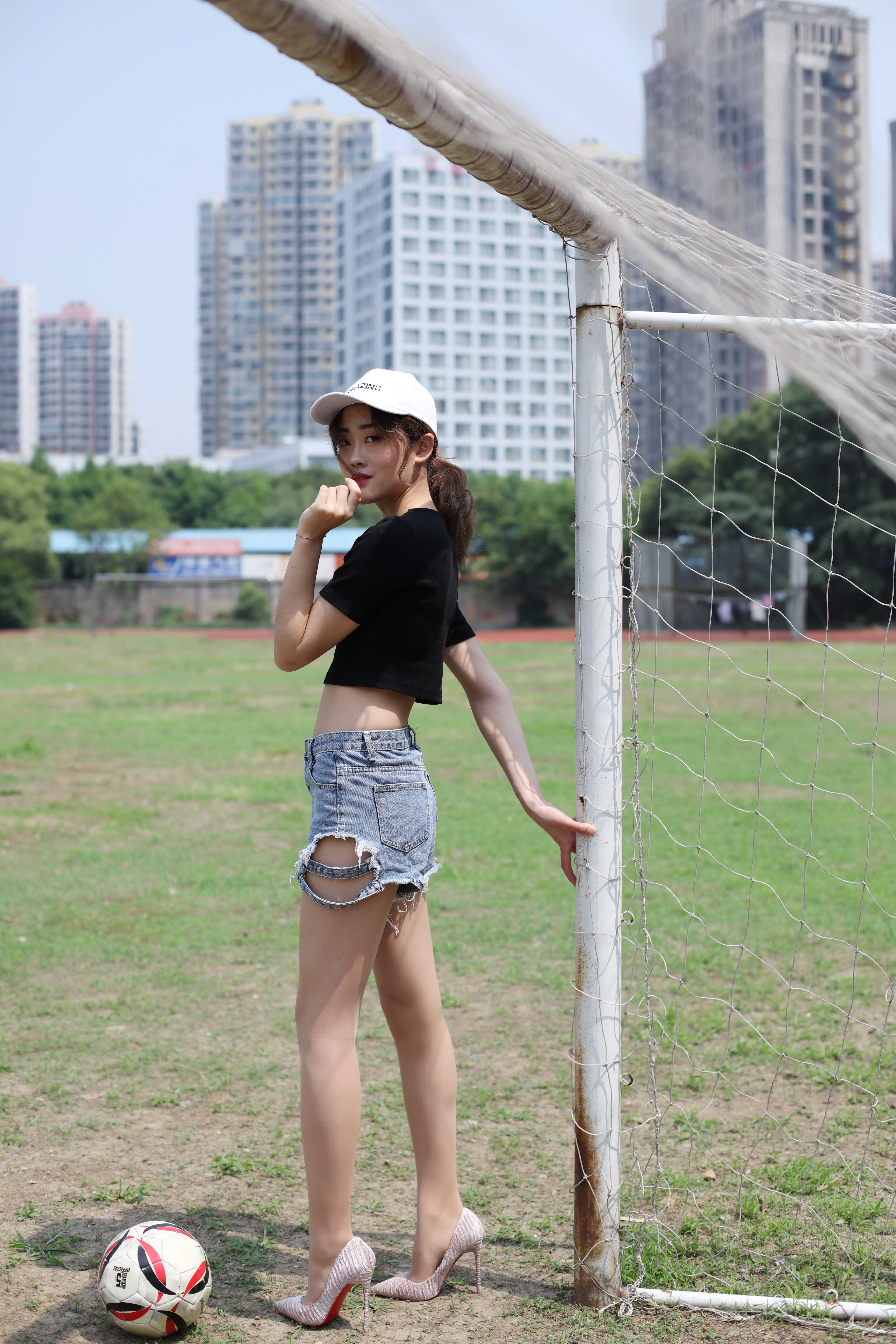 China Beauty Legs and feet 413