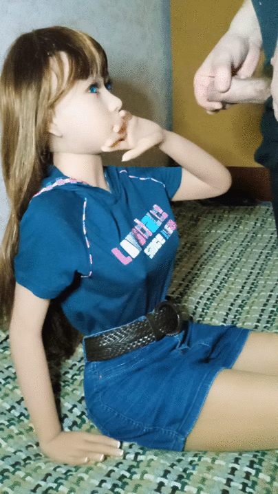 Lovely student did BJ to the new lecturer (some GIFs)