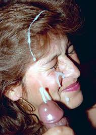 Beautiful cocks sucked and delicious cumshots