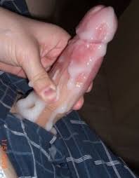 Beautiful cocks sucked and delicious cumshots