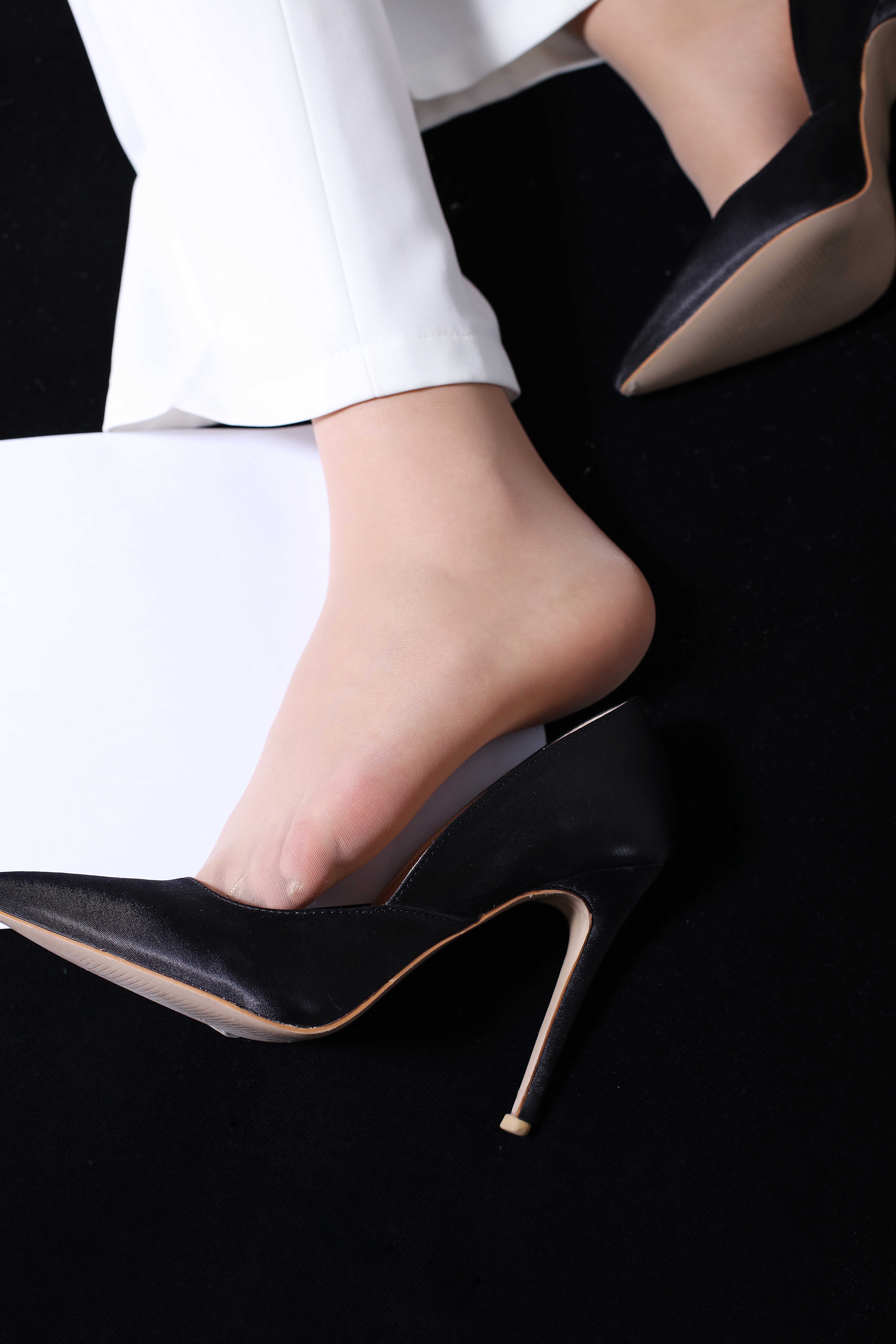 China Beauty Legs and feet 416