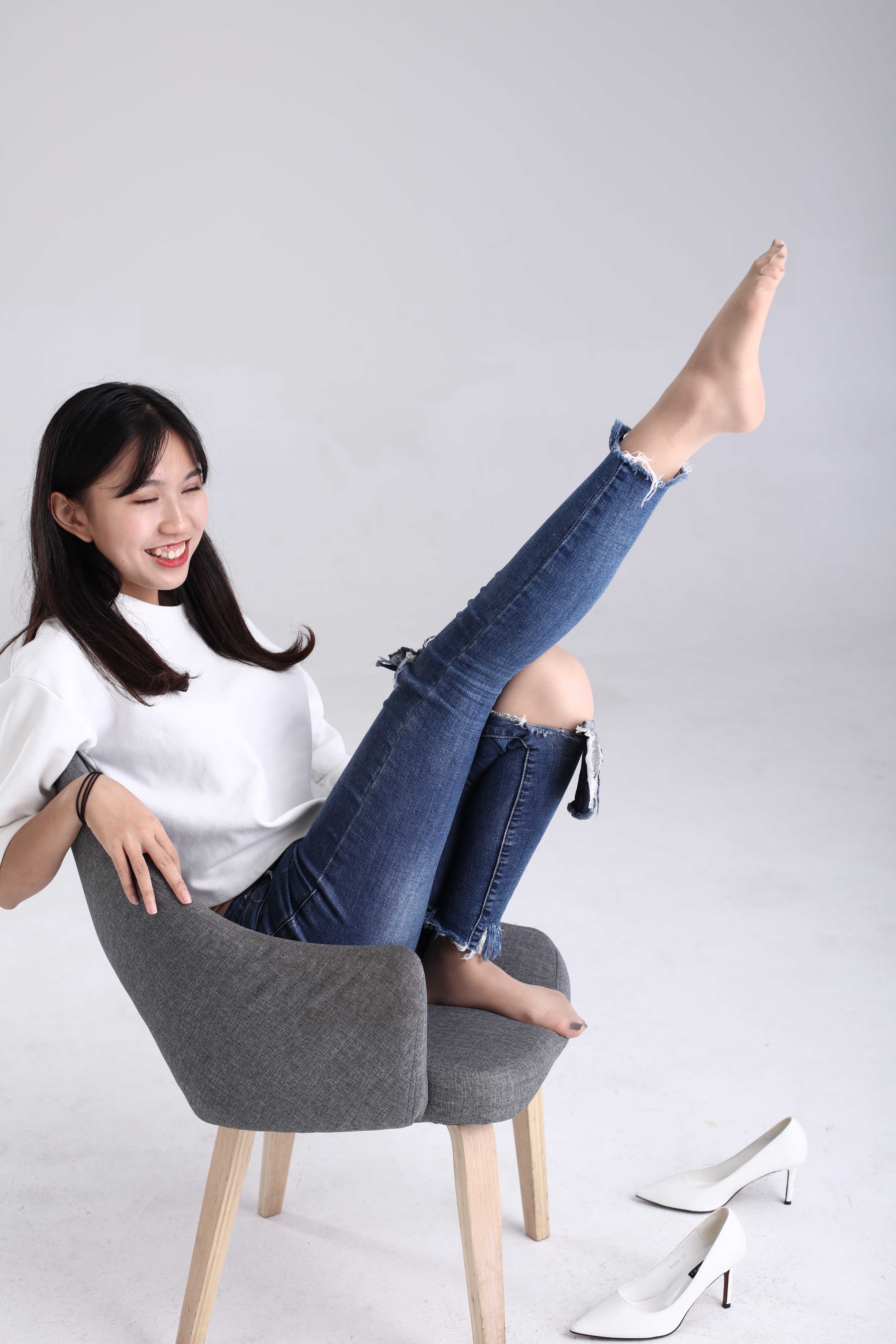 China Beauty Legs and feet 419