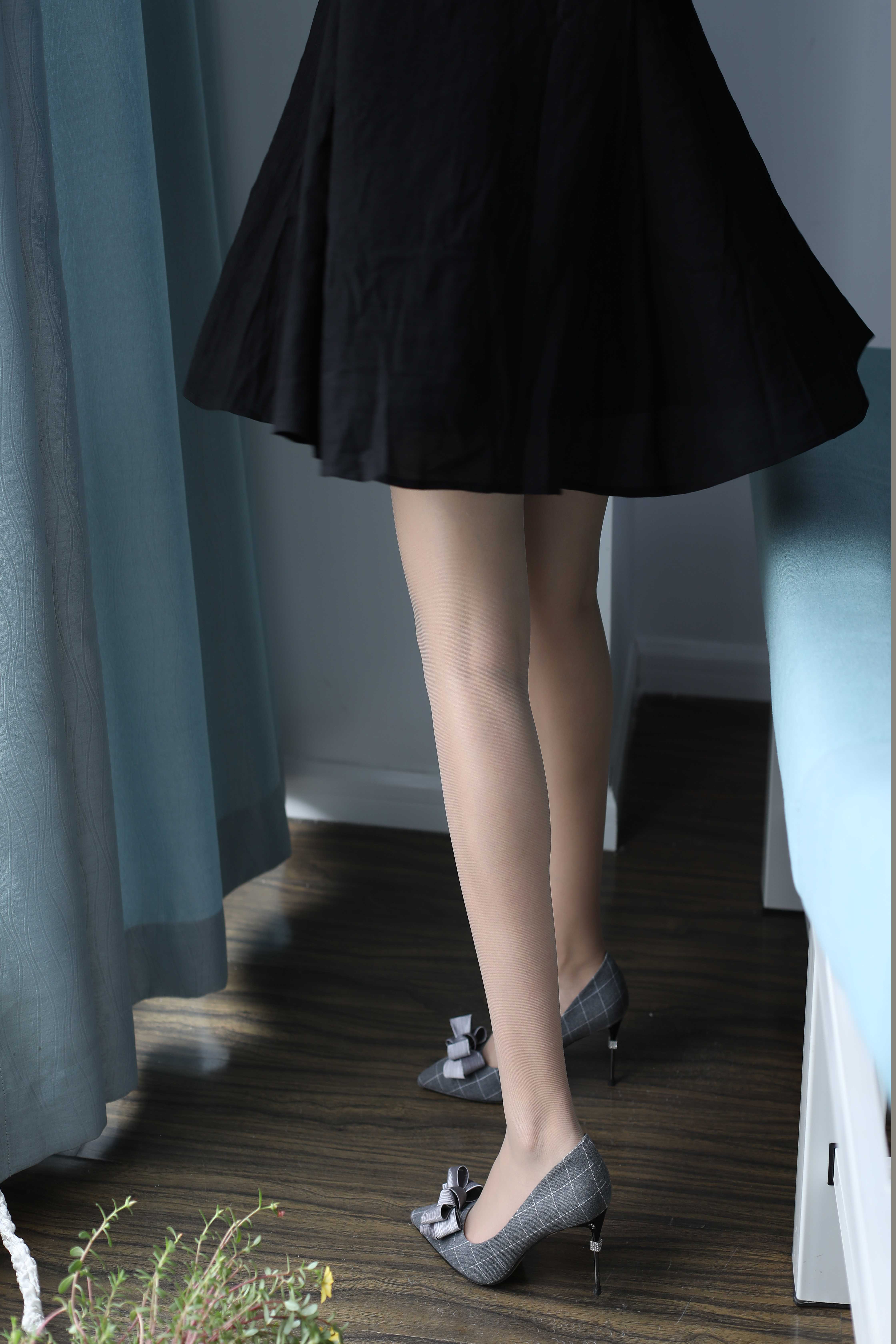 China Beauty Legs and feet 437