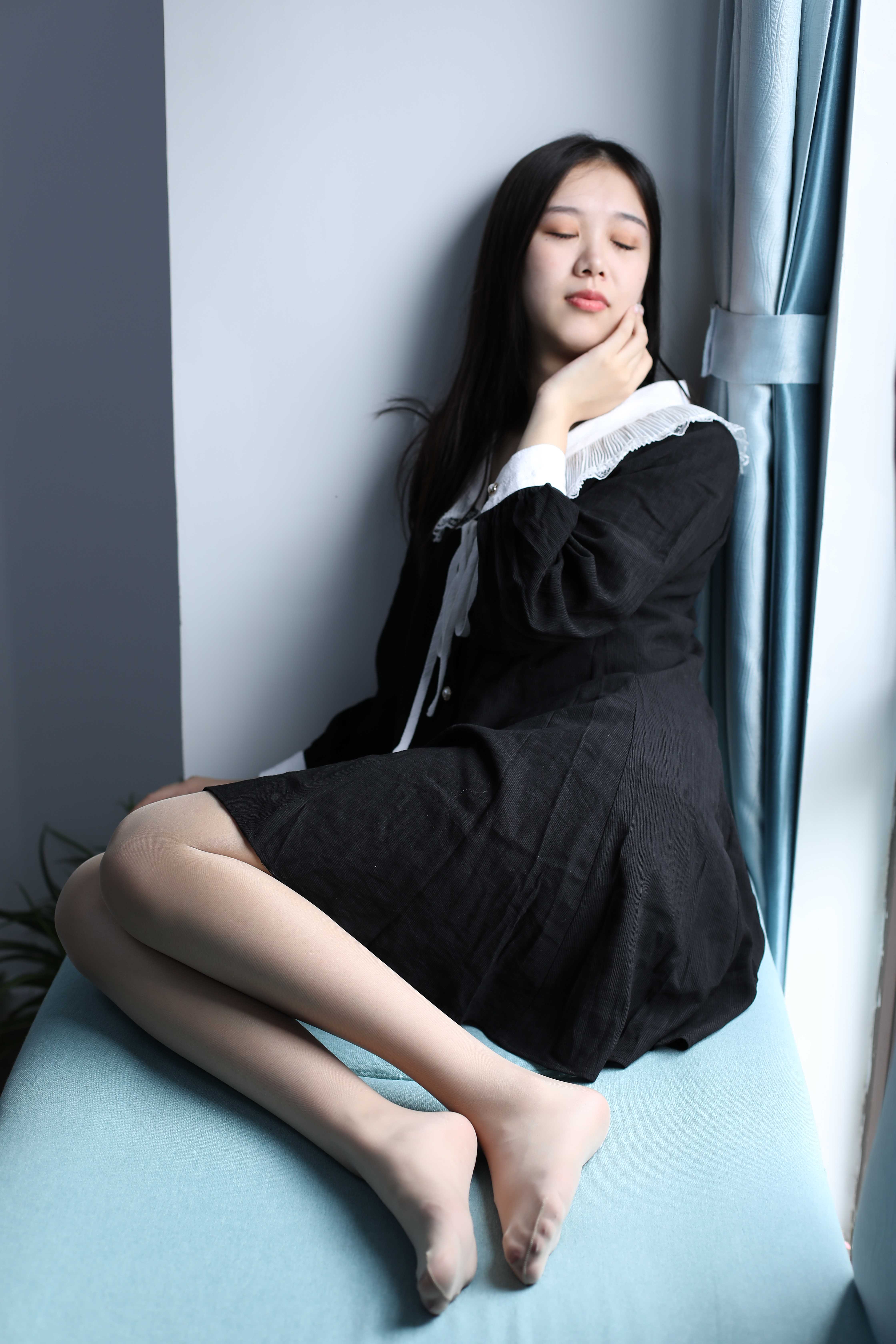 China Beauty Legs and feet 437