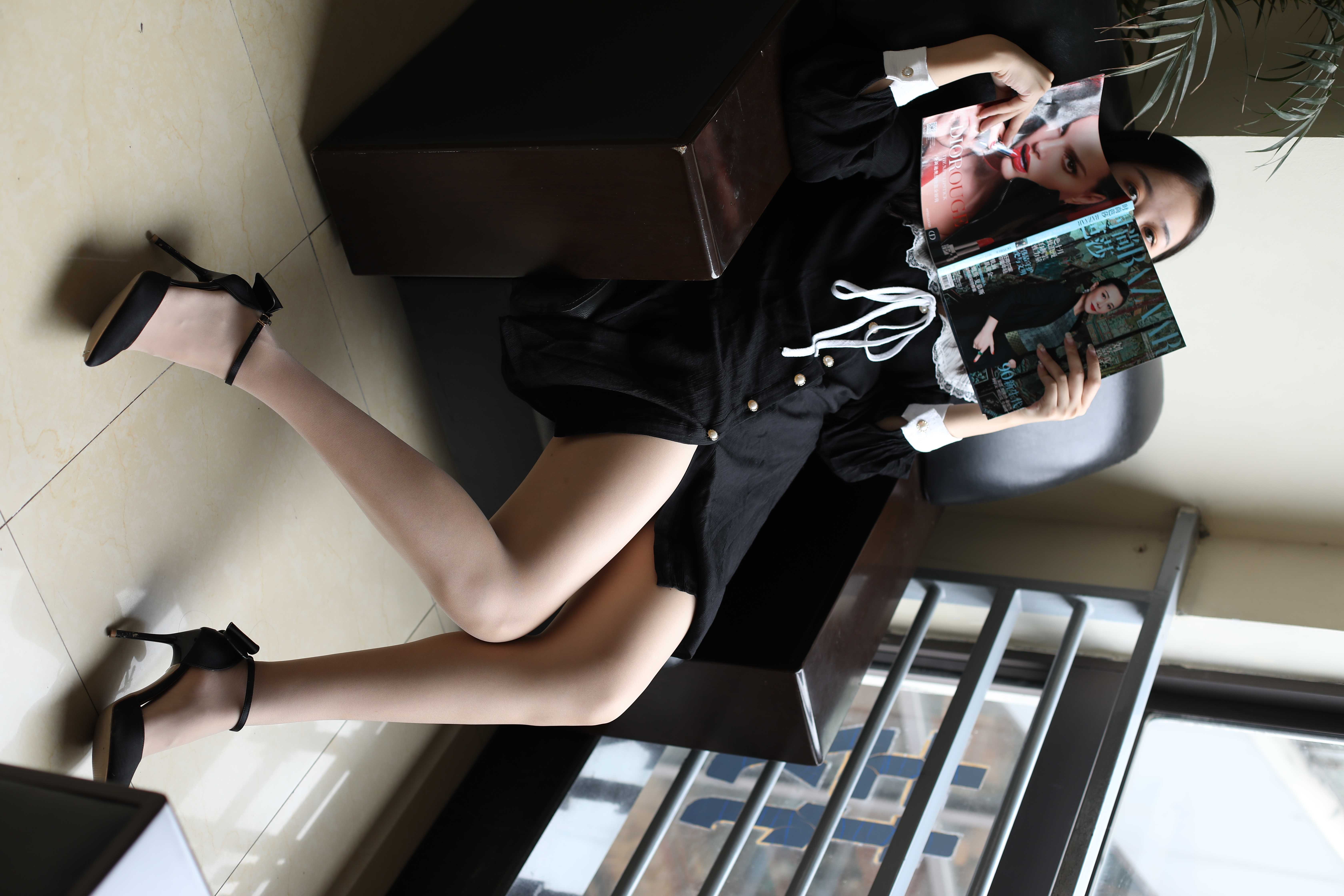 China Beauty Legs and feet 439