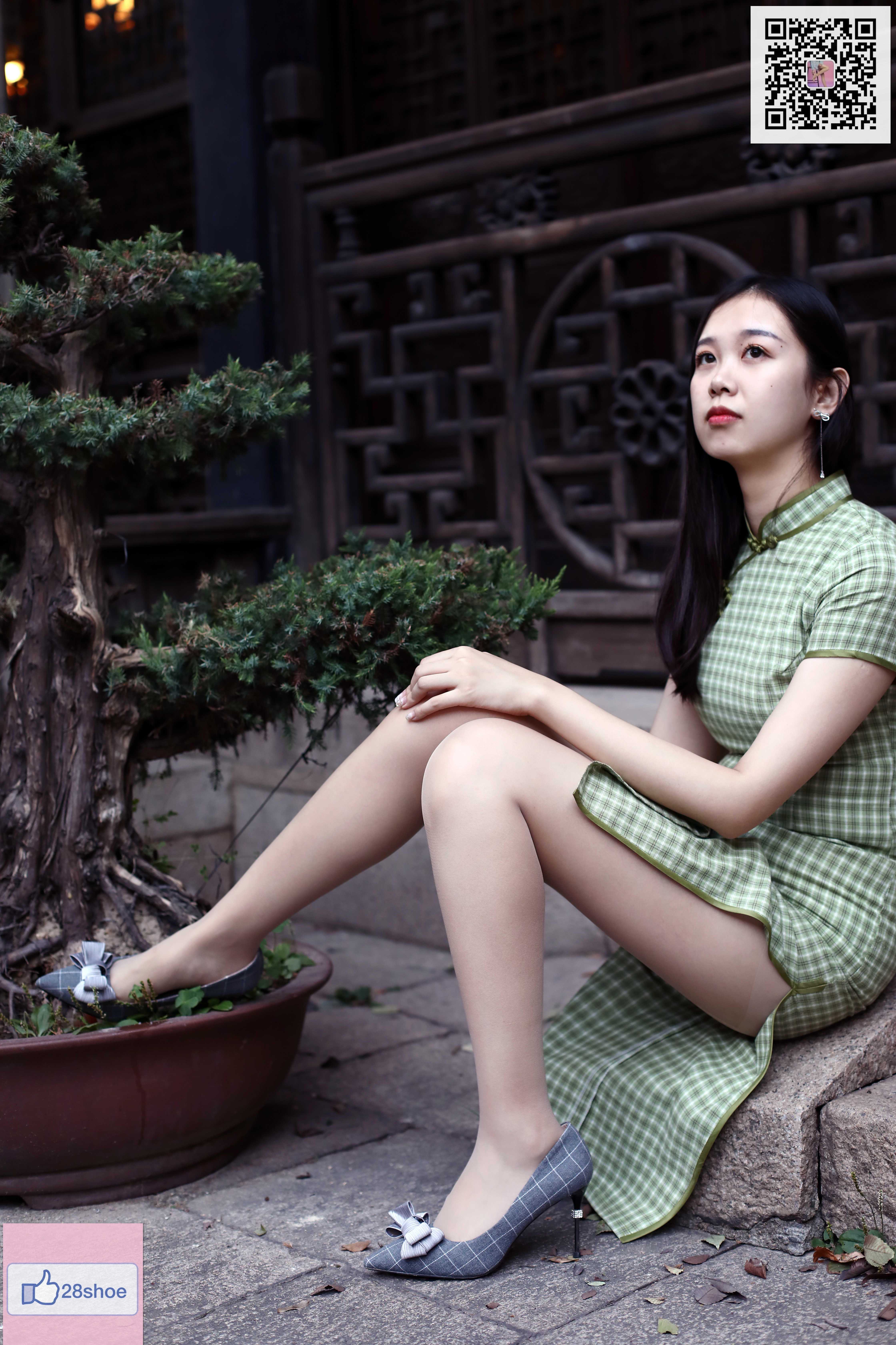 China Beauty Legs and feet 440