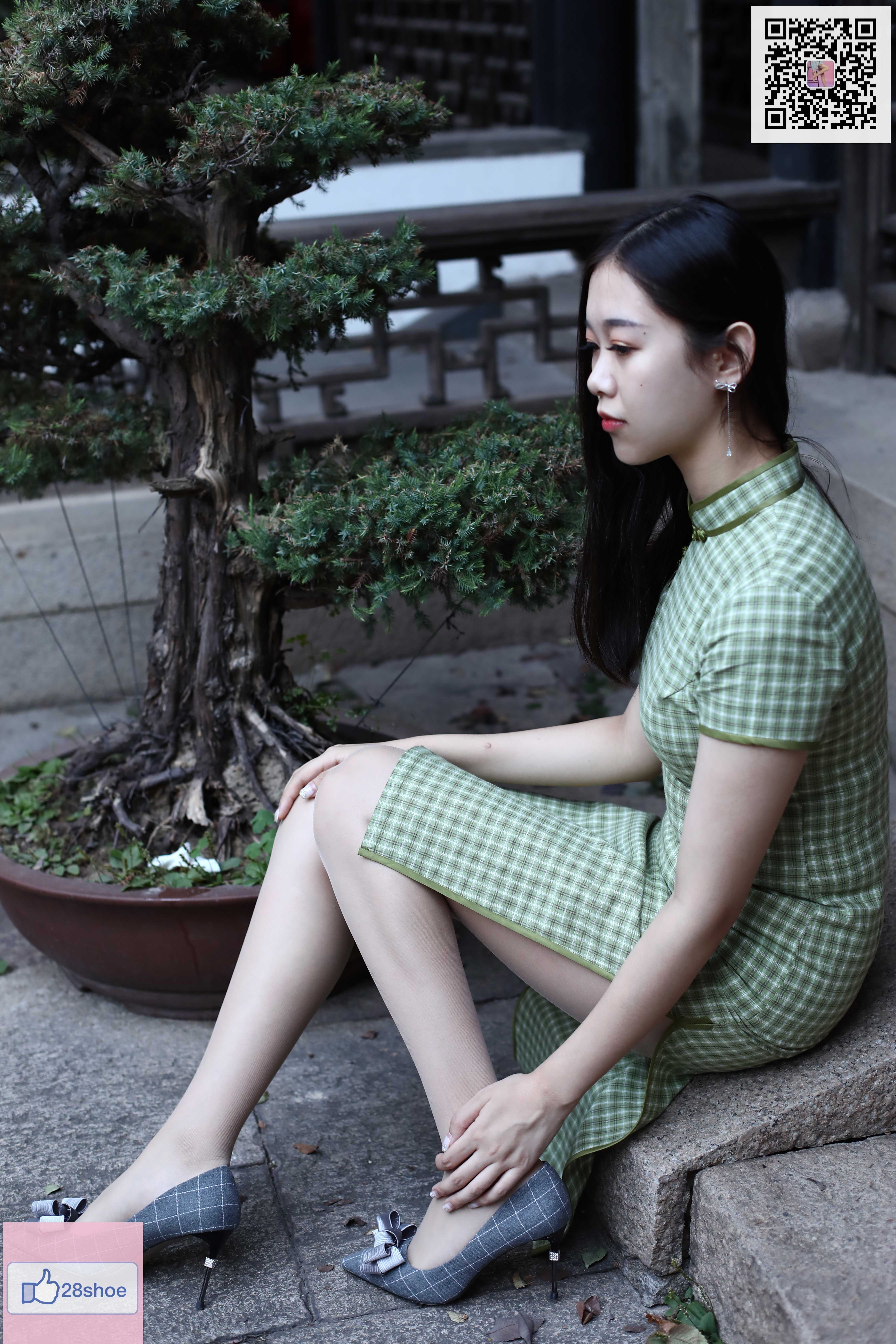 China Beauty Legs and feet 440