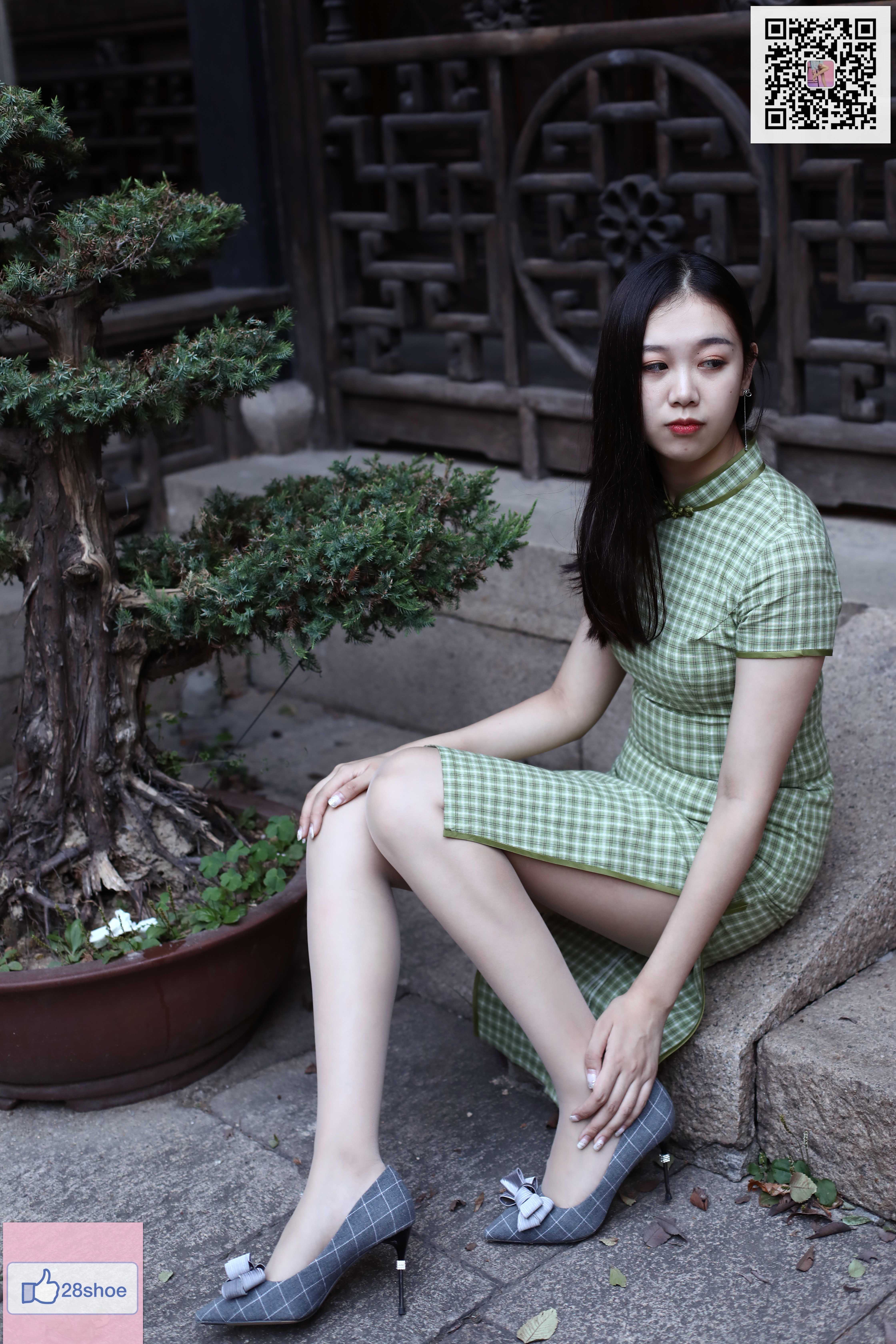 China Beauty Legs and feet 440