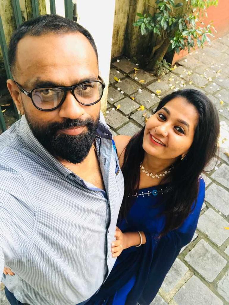 Desi Aunty With Boyfriend