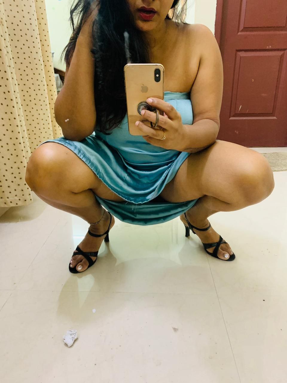 Desi Aunty With Boyfriend