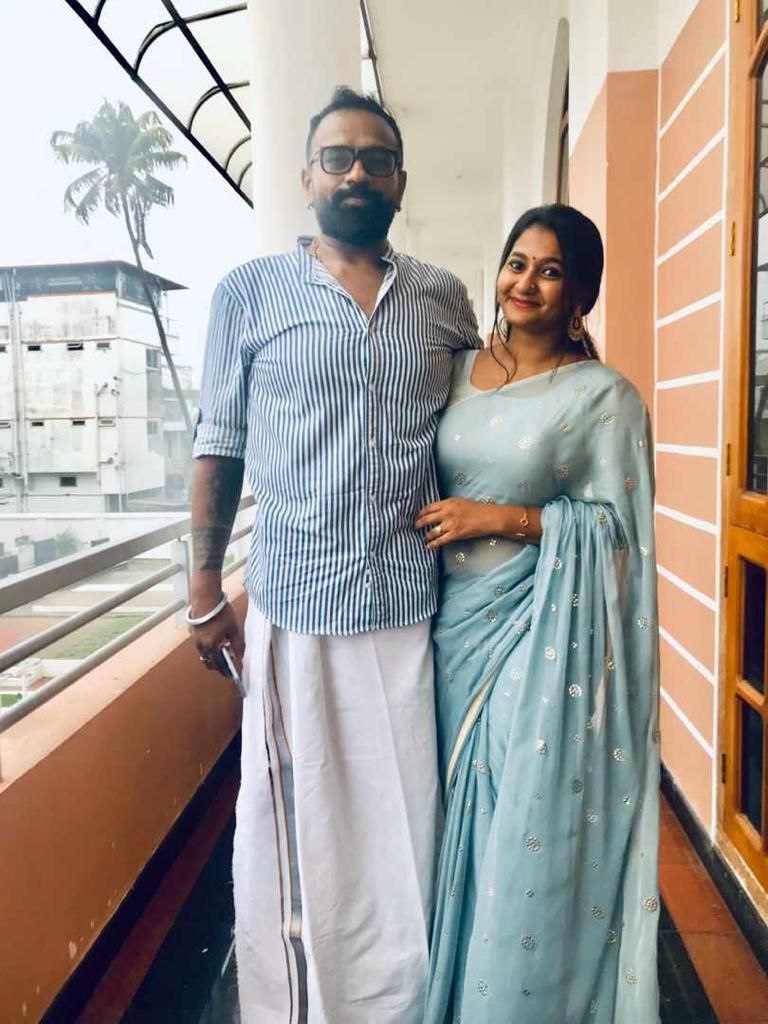 Desi Aunty With Boyfriend