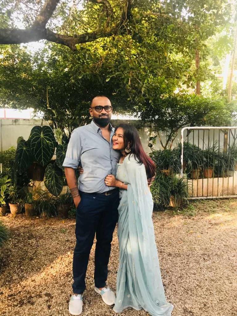 Desi Aunty With Boyfriend