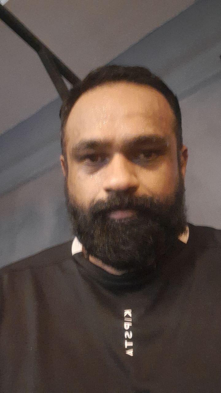 Desi Aunty With Boyfriend