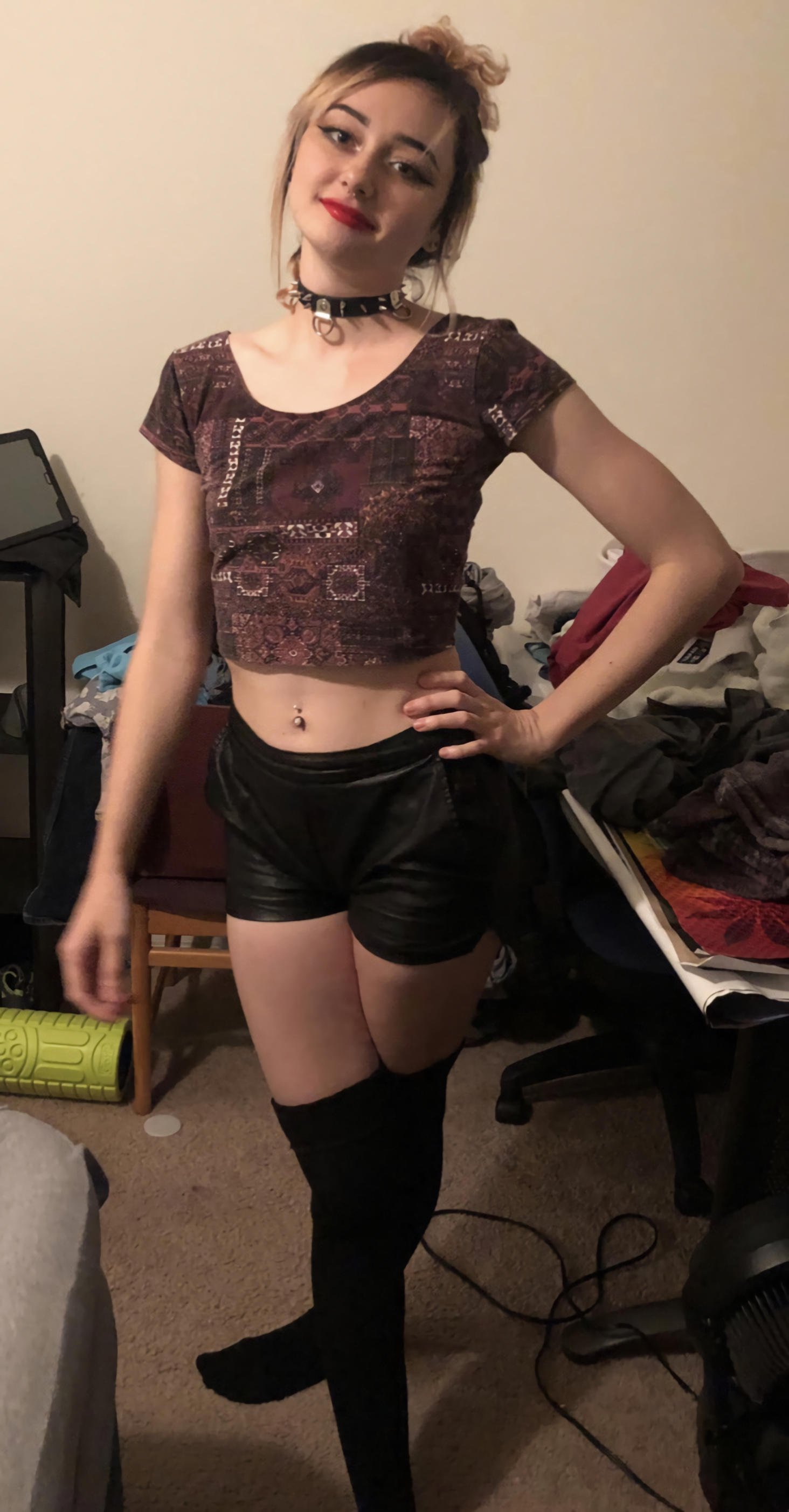 Webslut Rachel naked