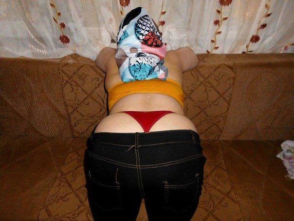 Hot Hijab wearing Muslim women