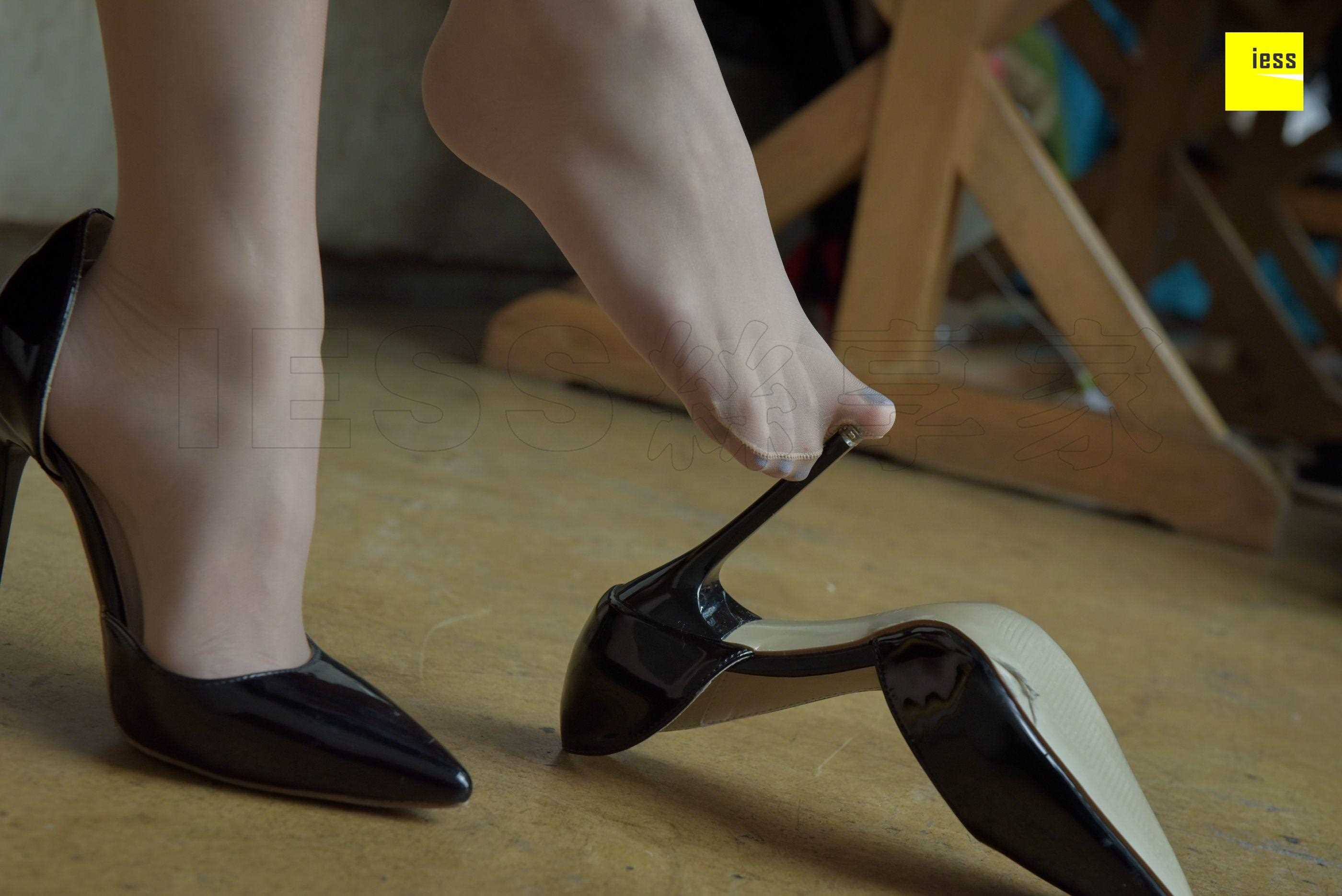 China Beauty Legs and feet 443