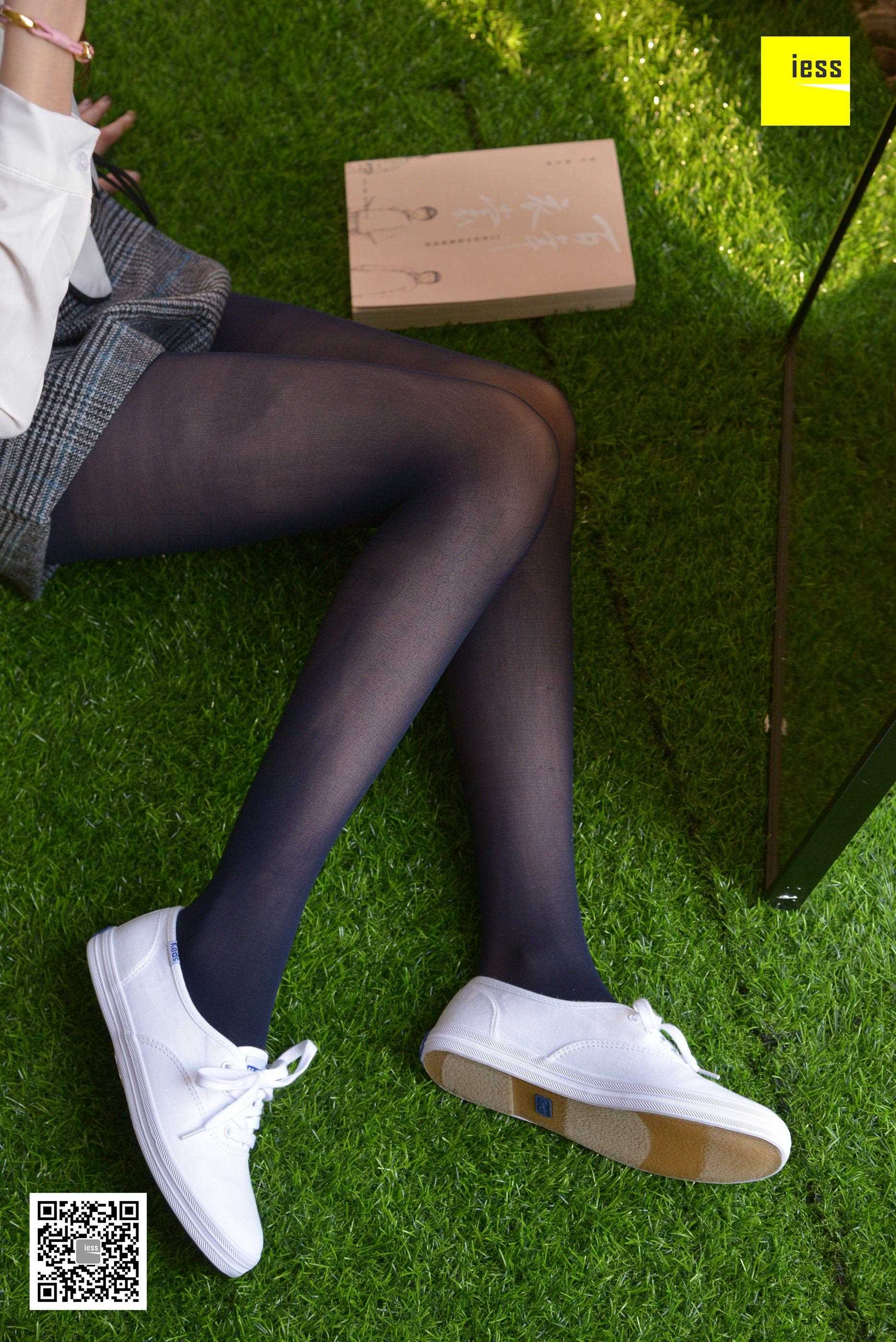 China Beauty Legs and feet 444