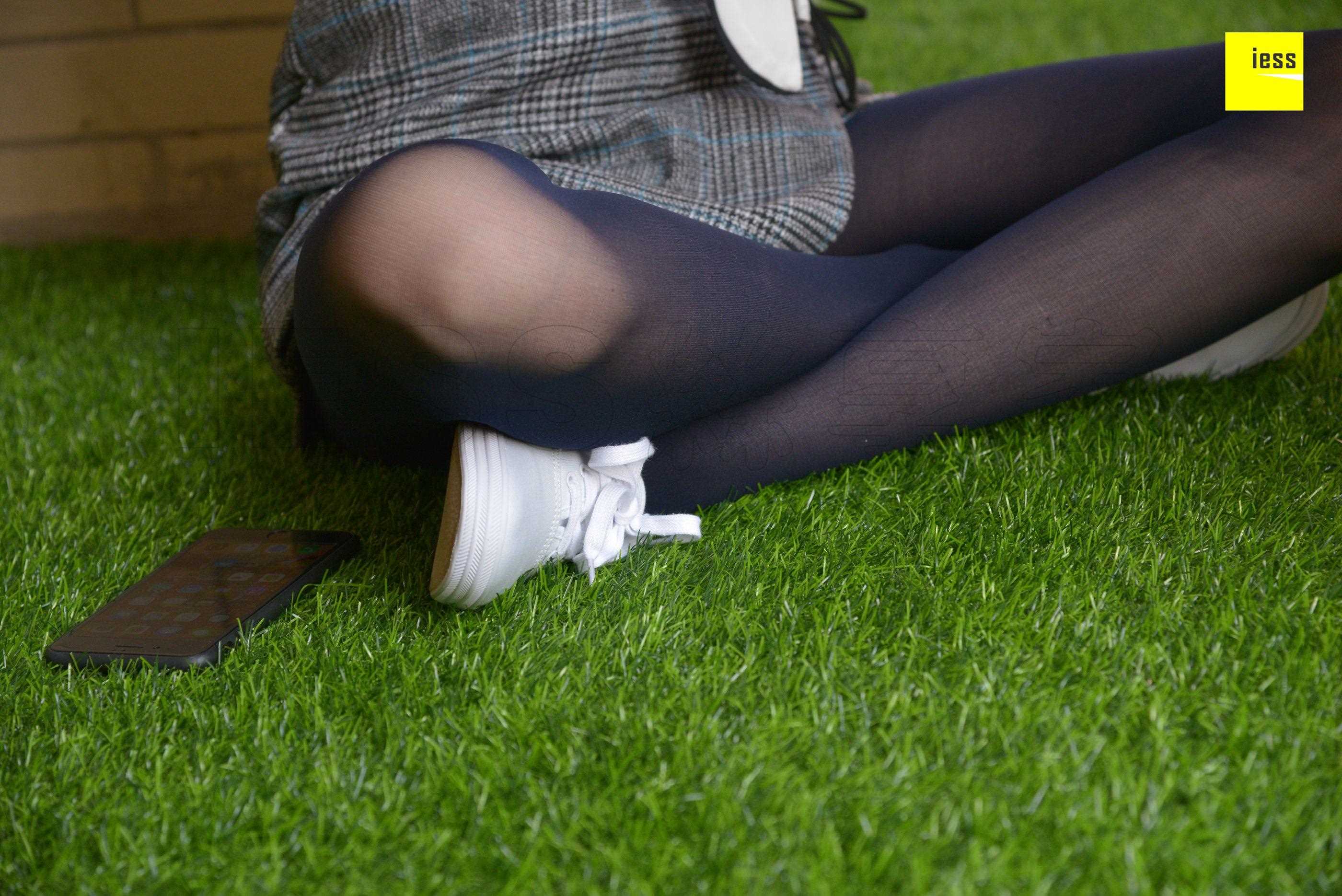 China Beauty Legs and feet 444