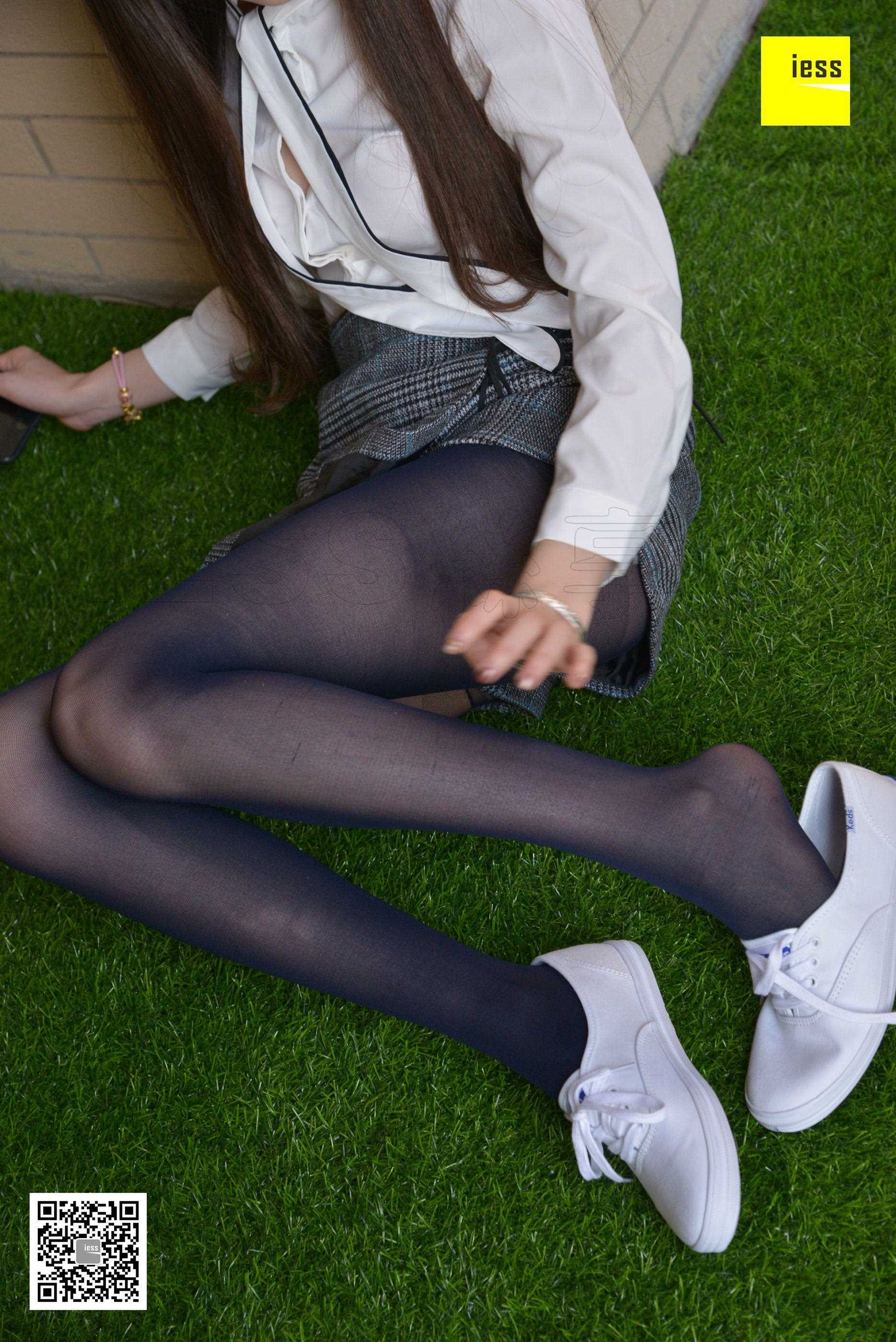 China Beauty Legs and feet 444