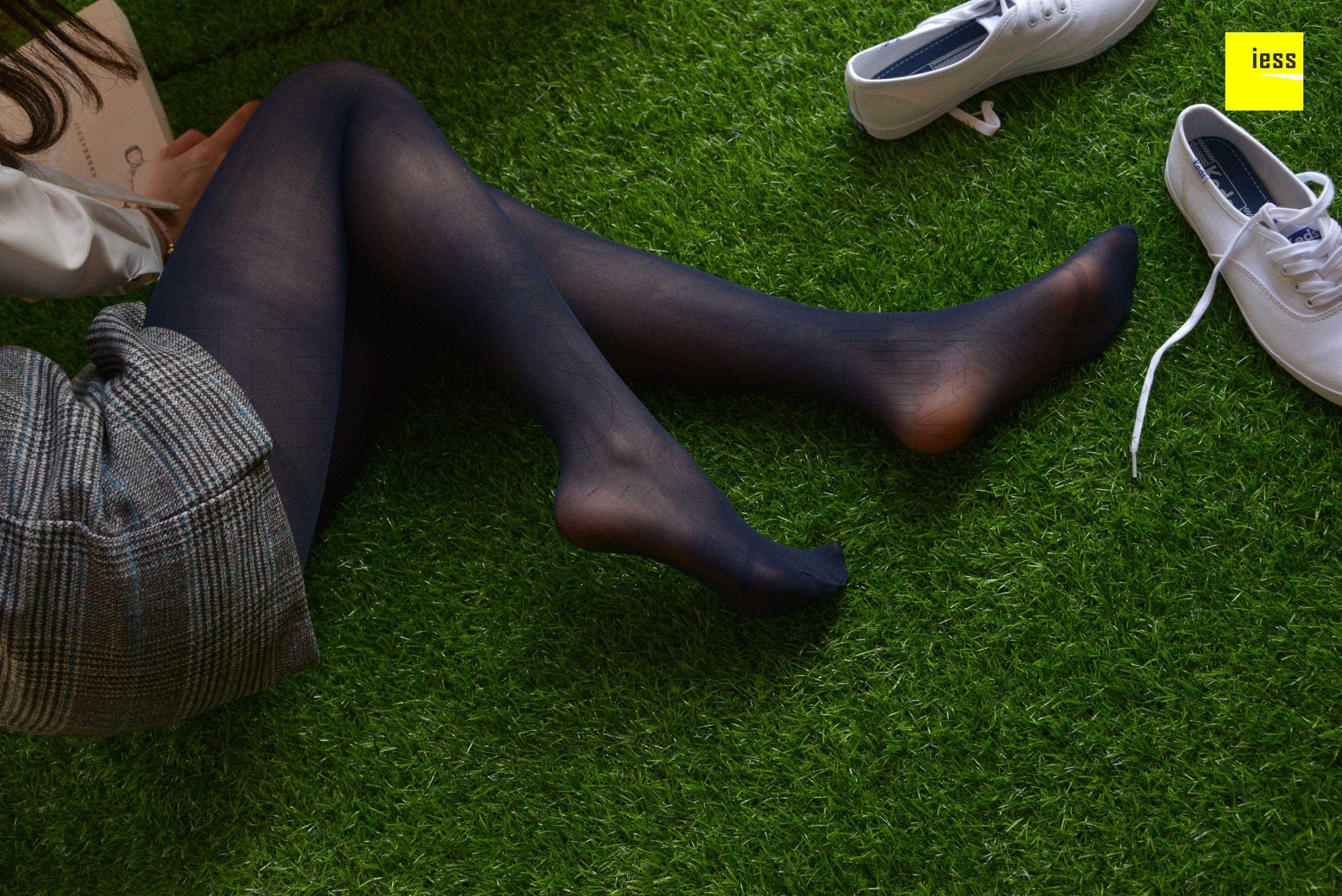 China Beauty Legs and feet 444