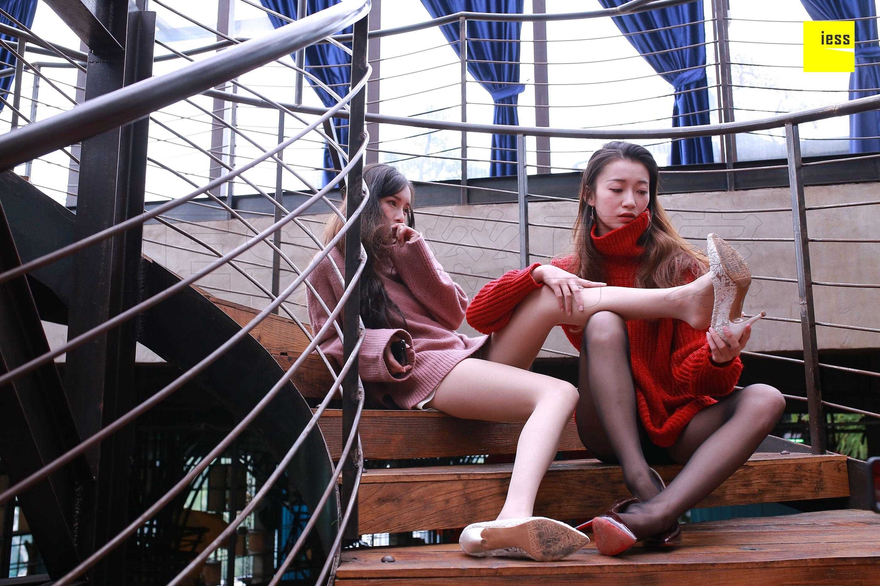 China Beauty Legs and feet 446-2