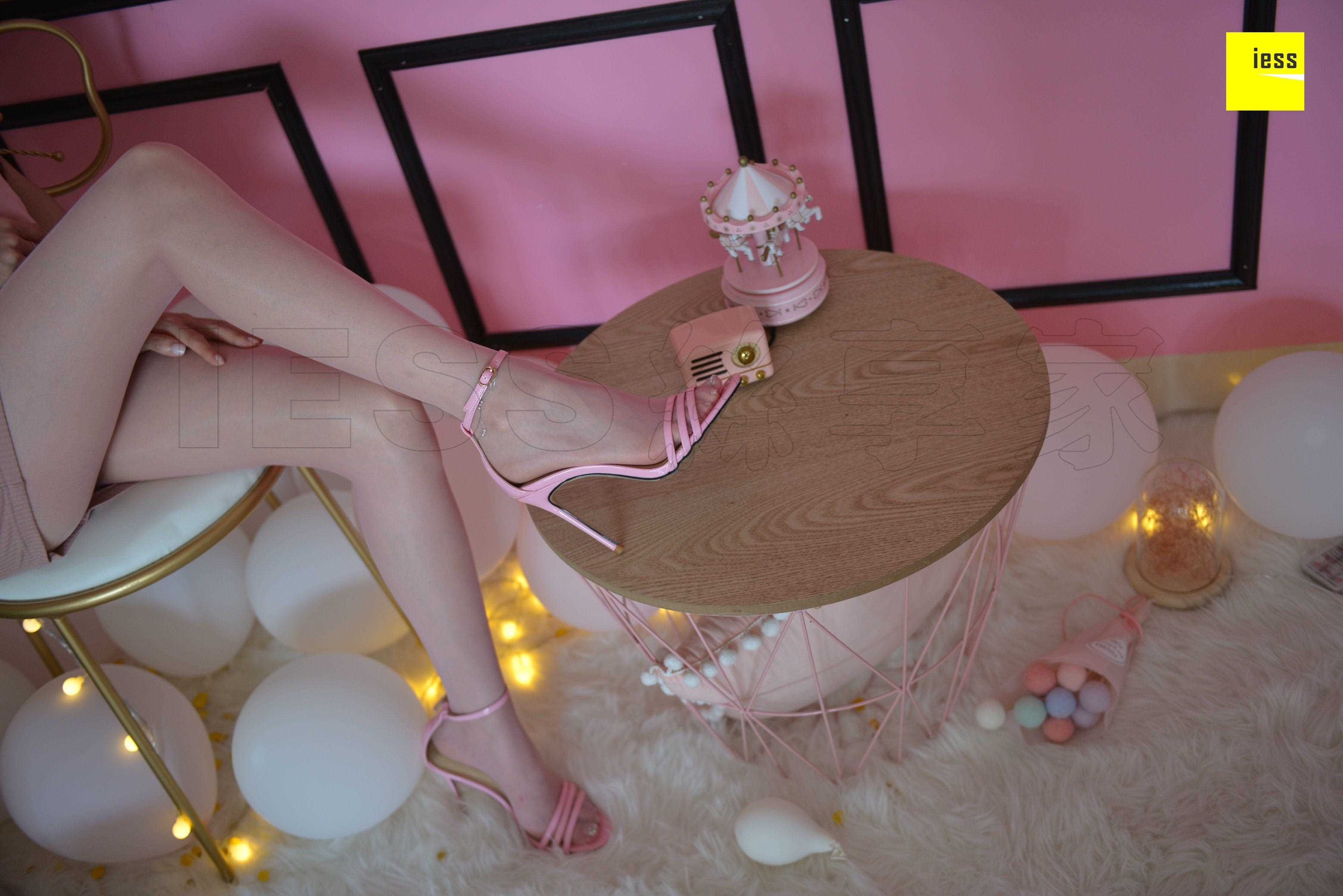 China Beauty Legs and feet 453-2