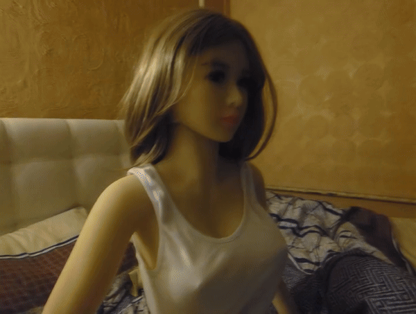 Nomi's morning. (some GIFs)