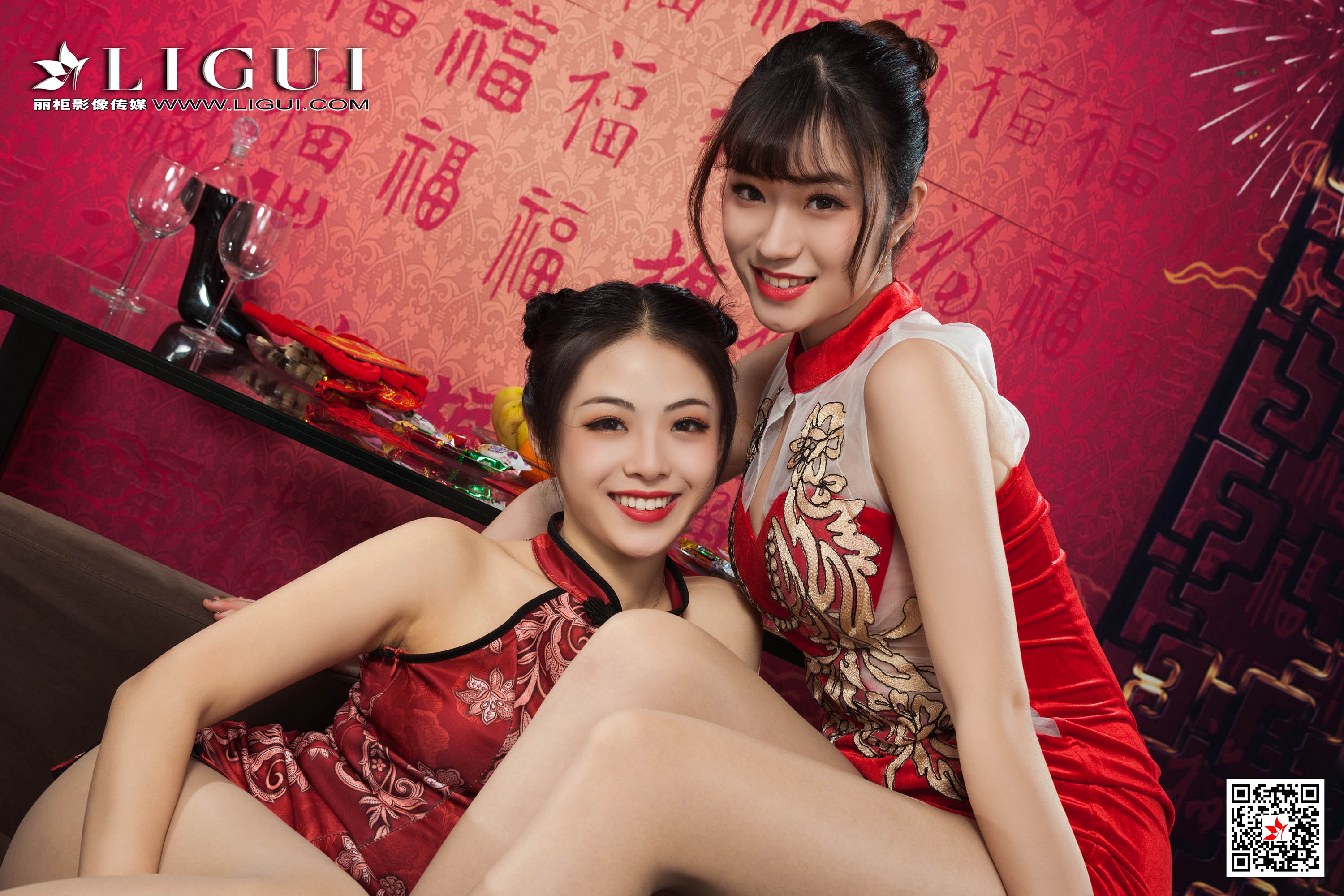 Foot Fetish Twin Flowers 3