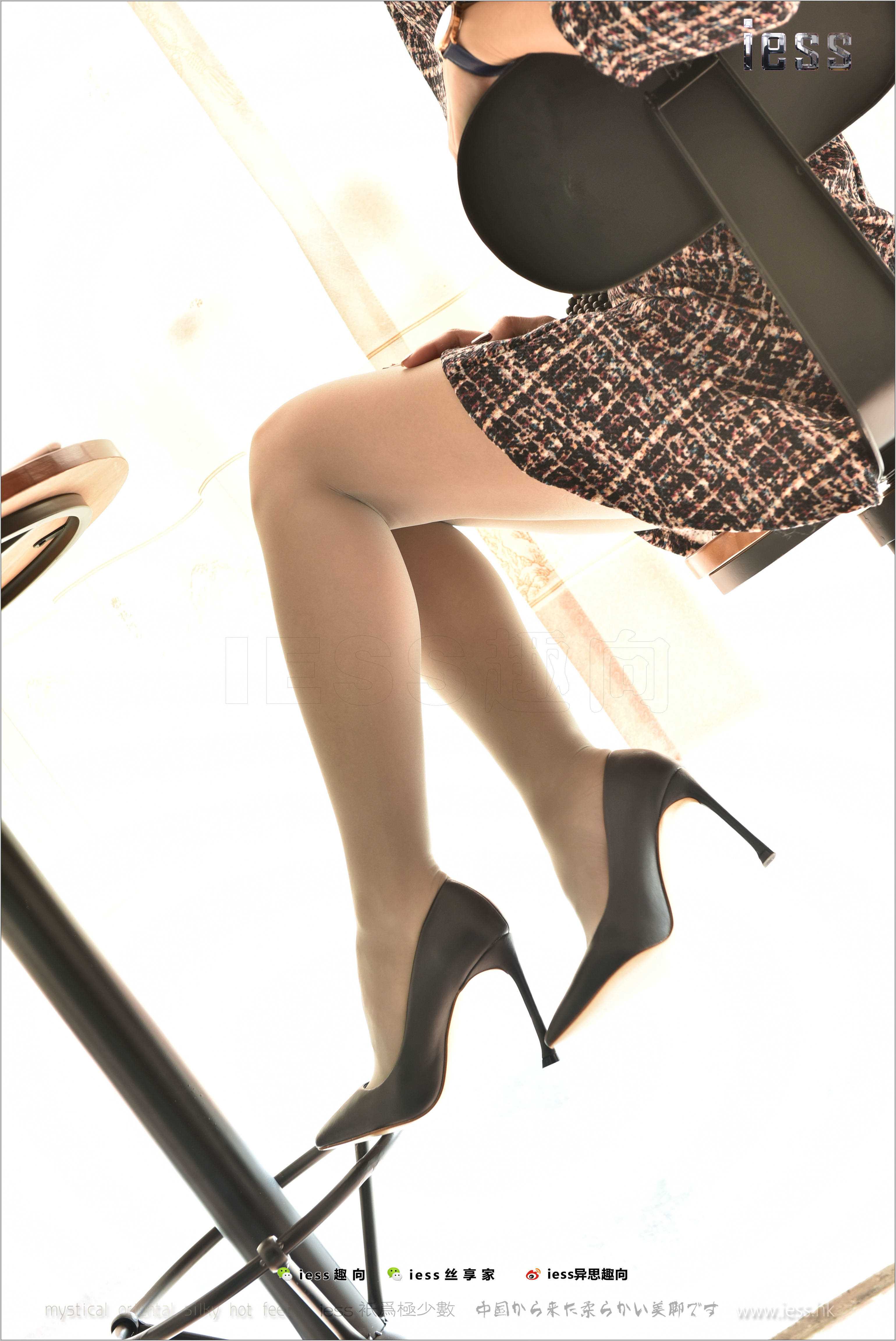 China Beauty Legs and feet 479