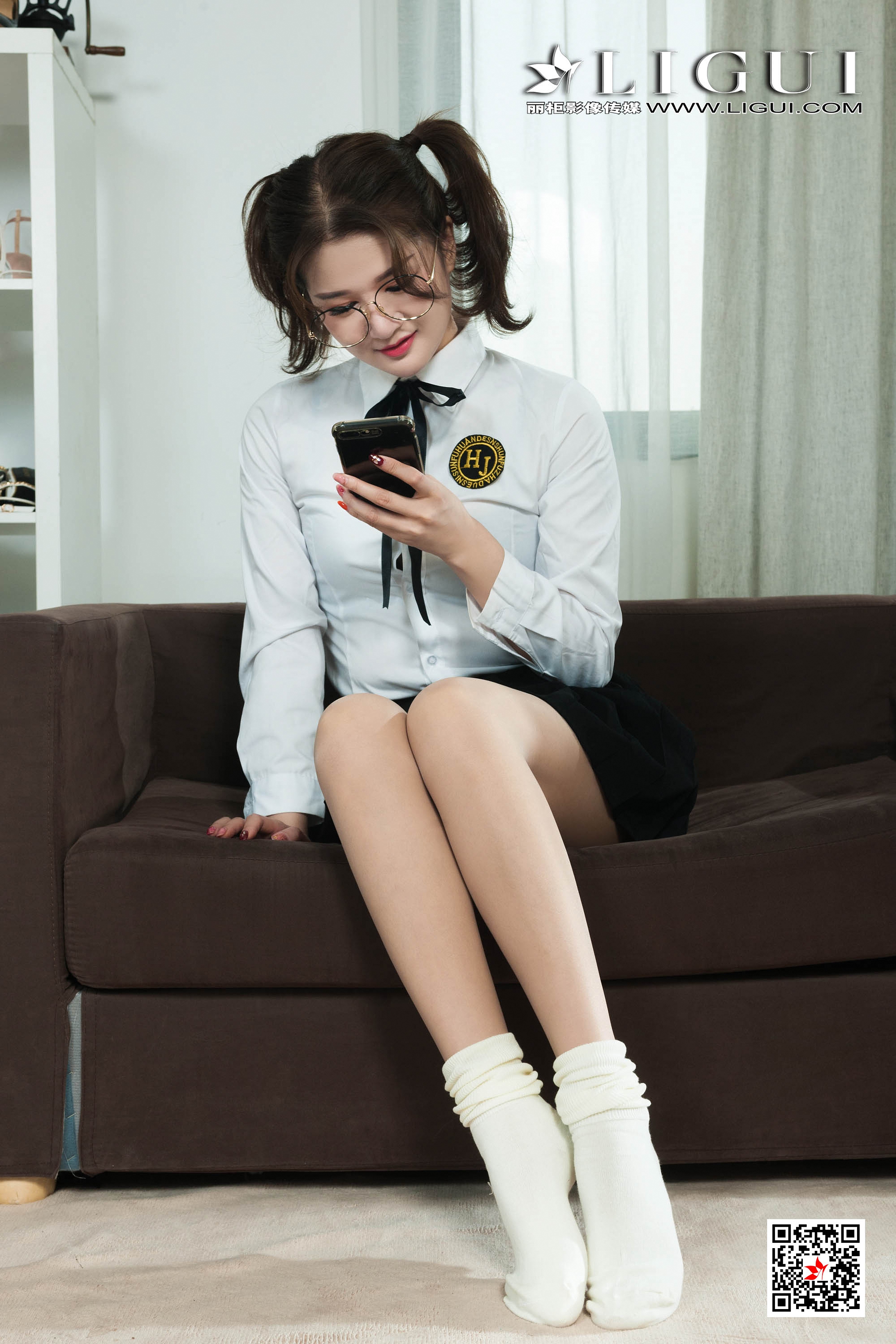 Foot Fetish Twin Flowers 8