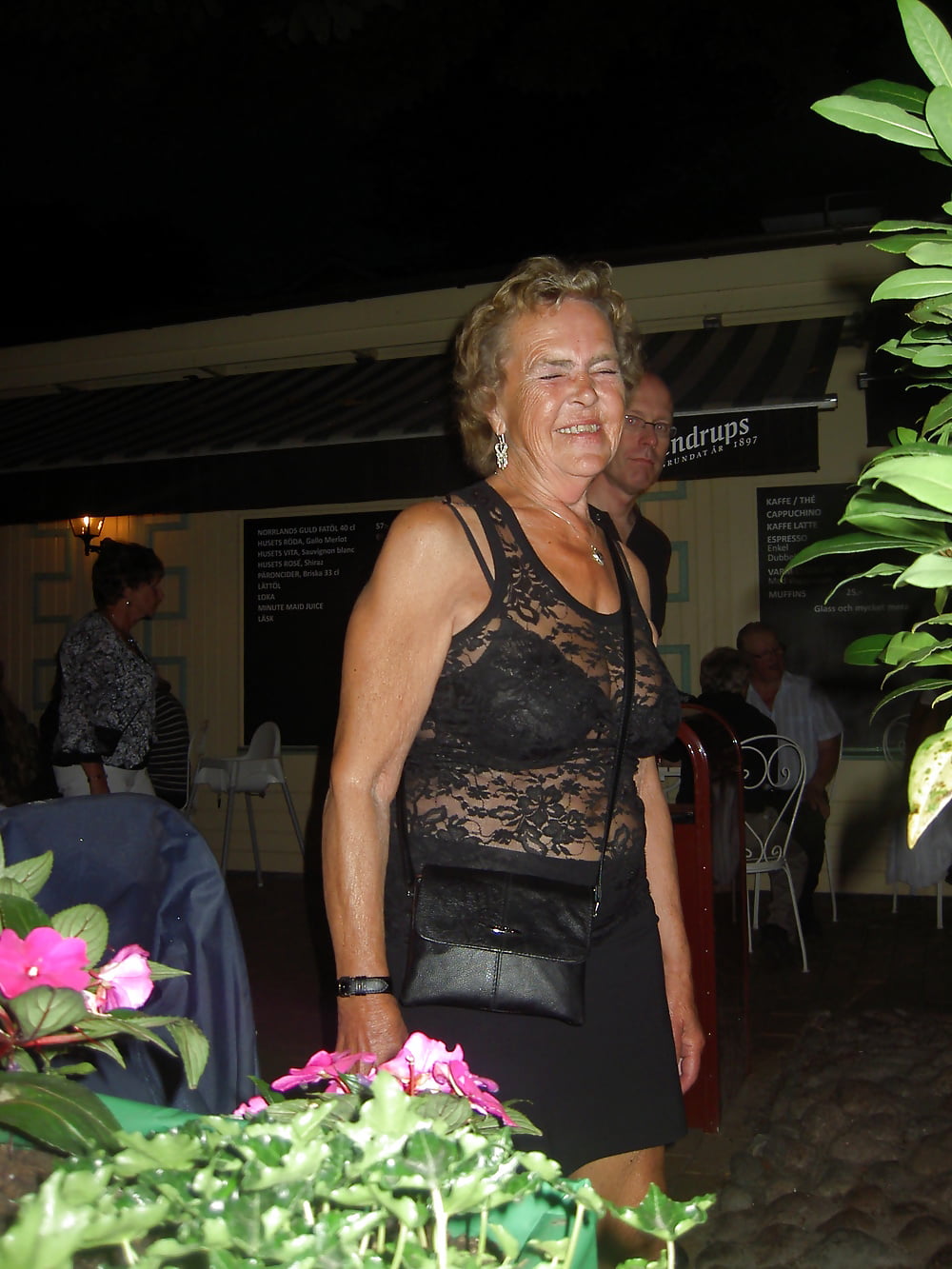 vieille salope bandante