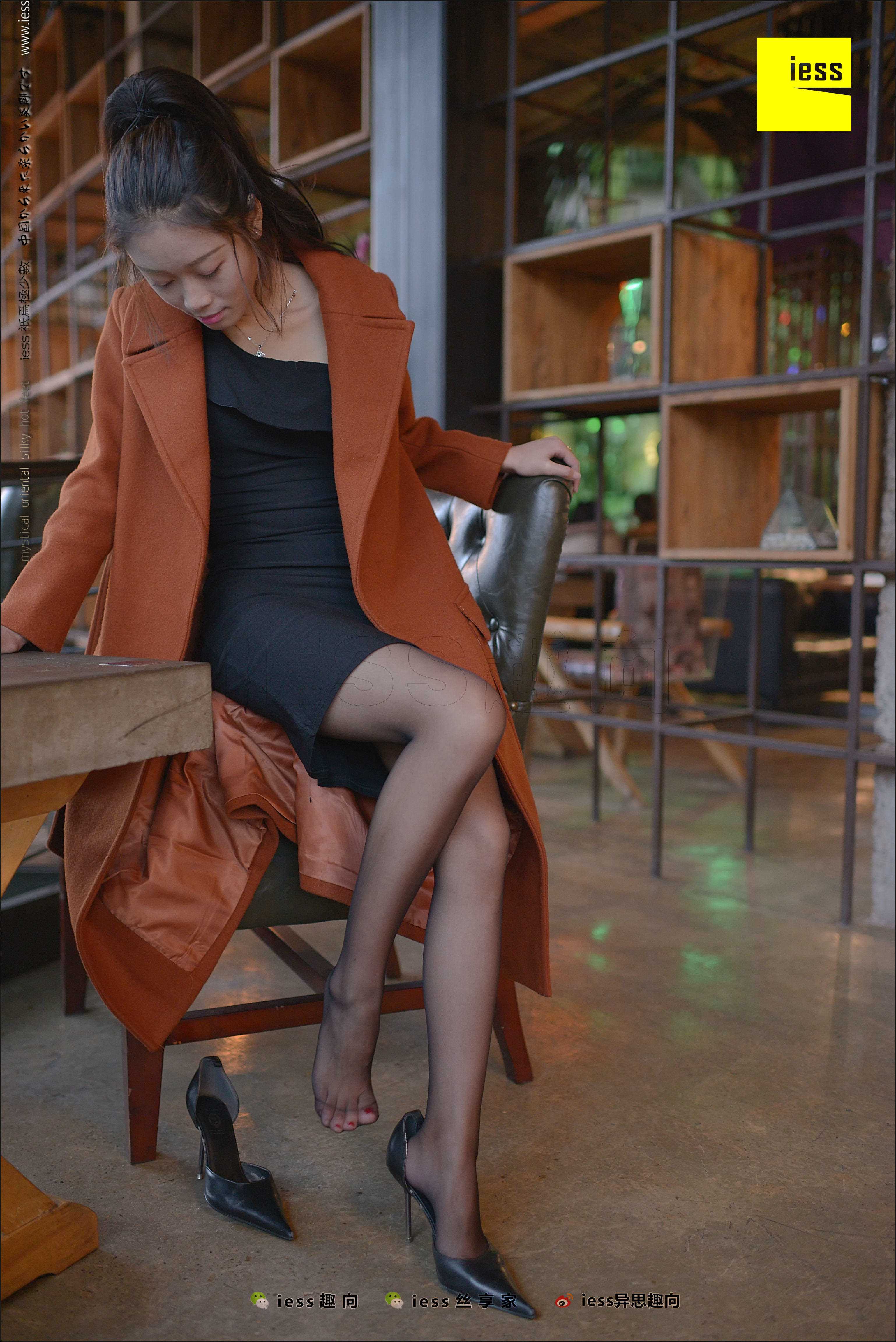 China Beauty Legs and feet 486