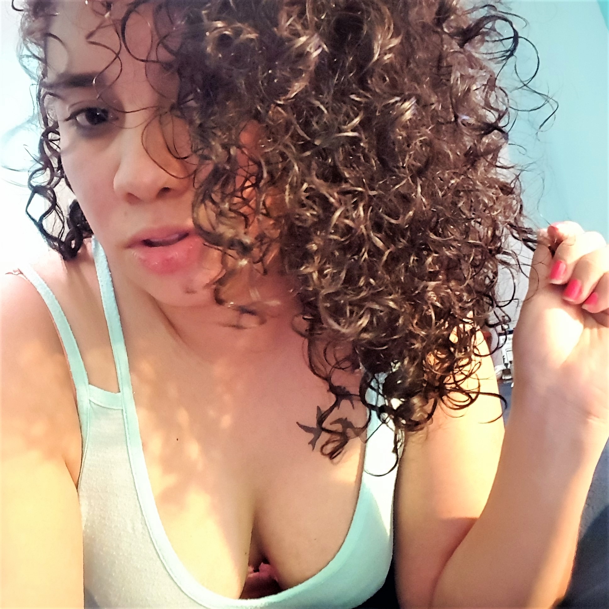 shy latina milf in aurora, colorado