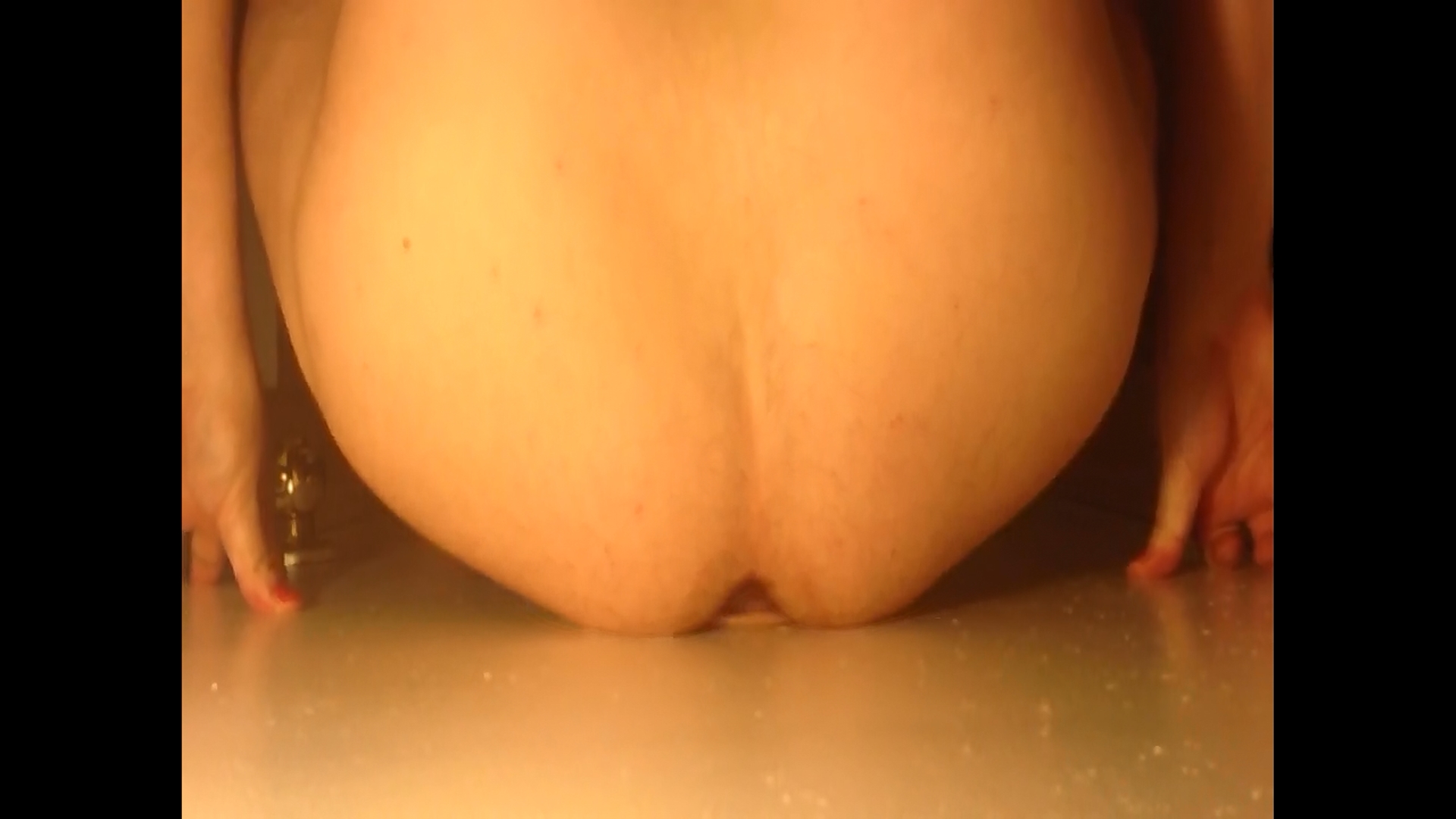 Anal Dildo Door Bang