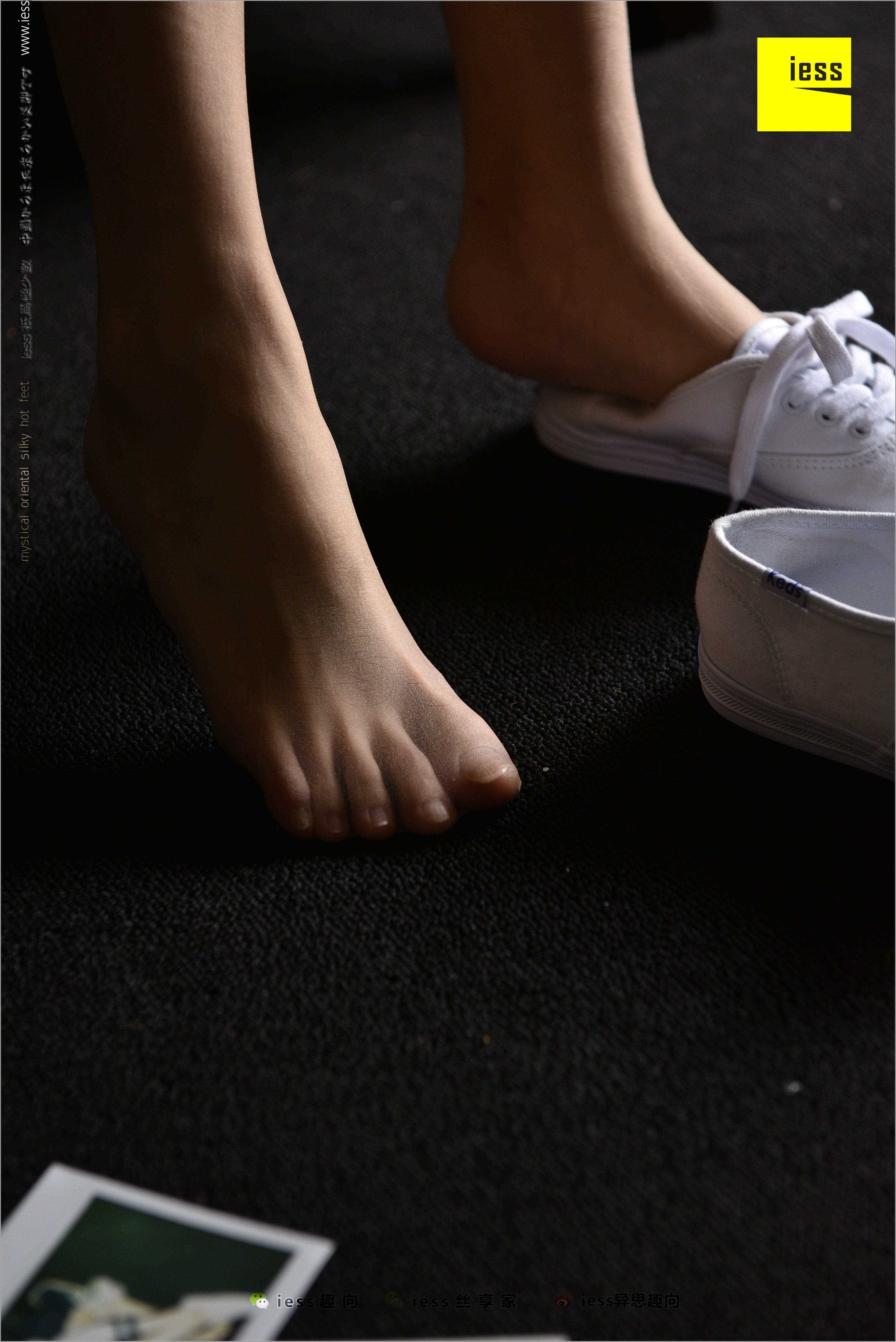 China Beauty Legs and feet 500