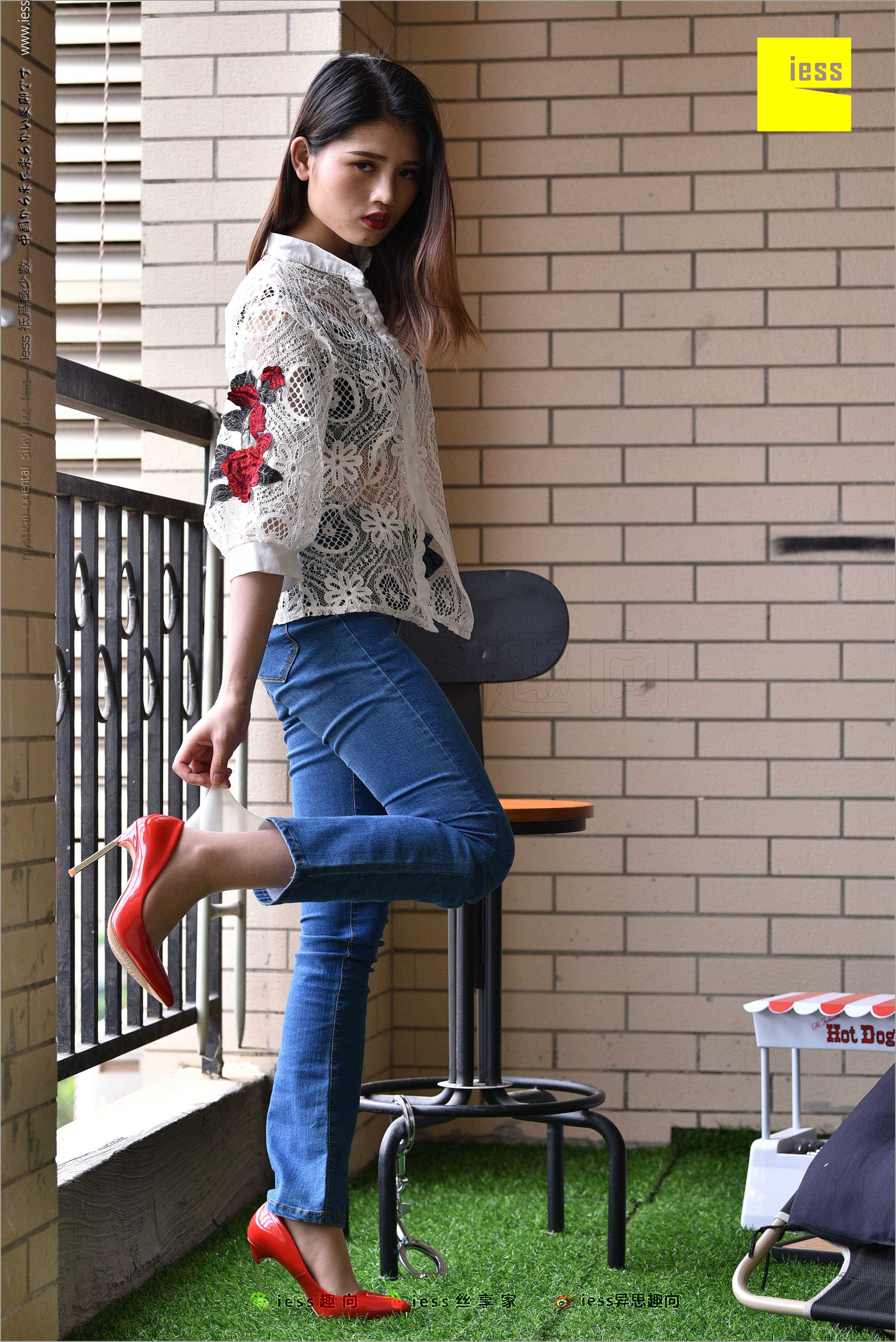 China Beauty Legs and feet 501