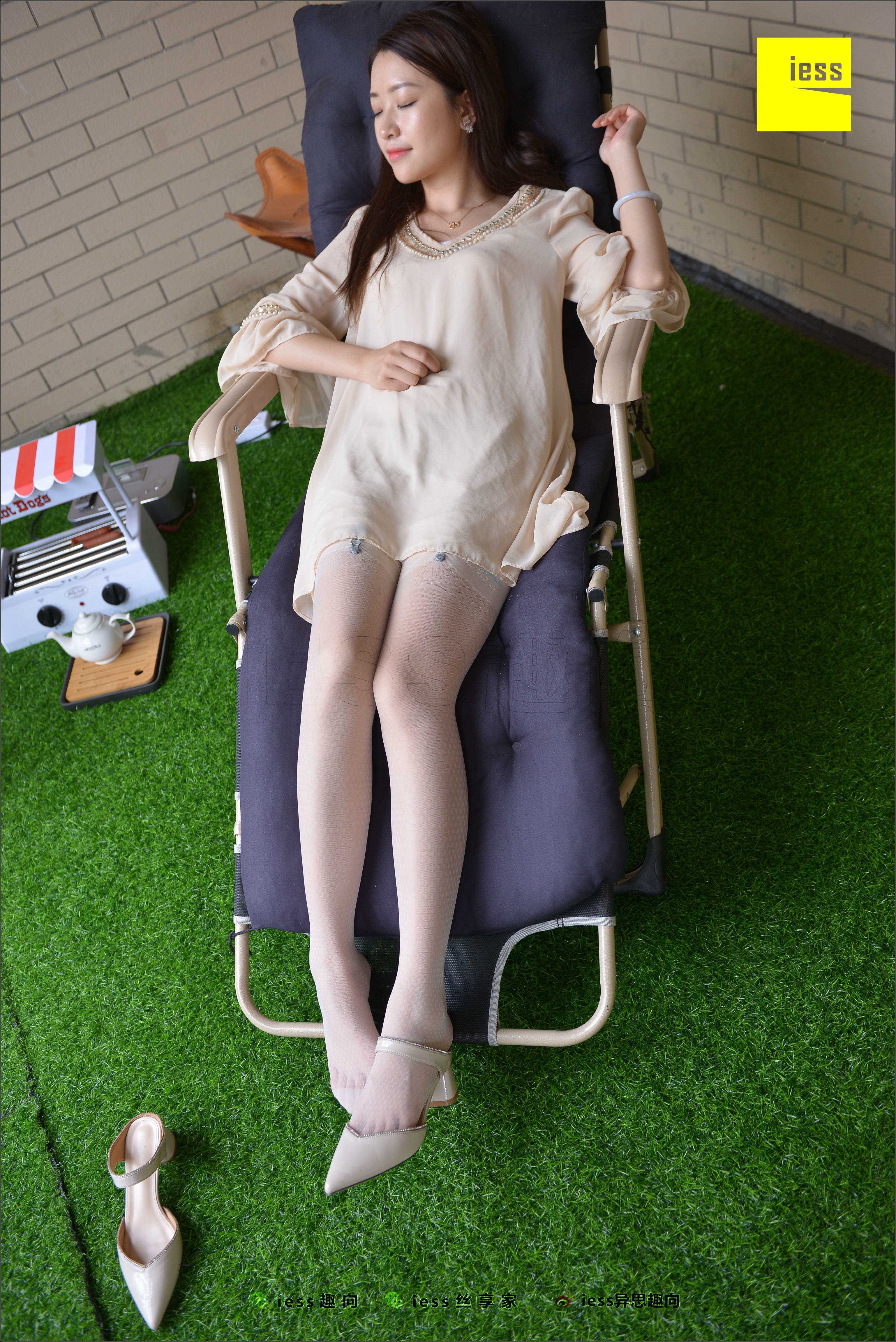 China Beauty Legs and feet 504