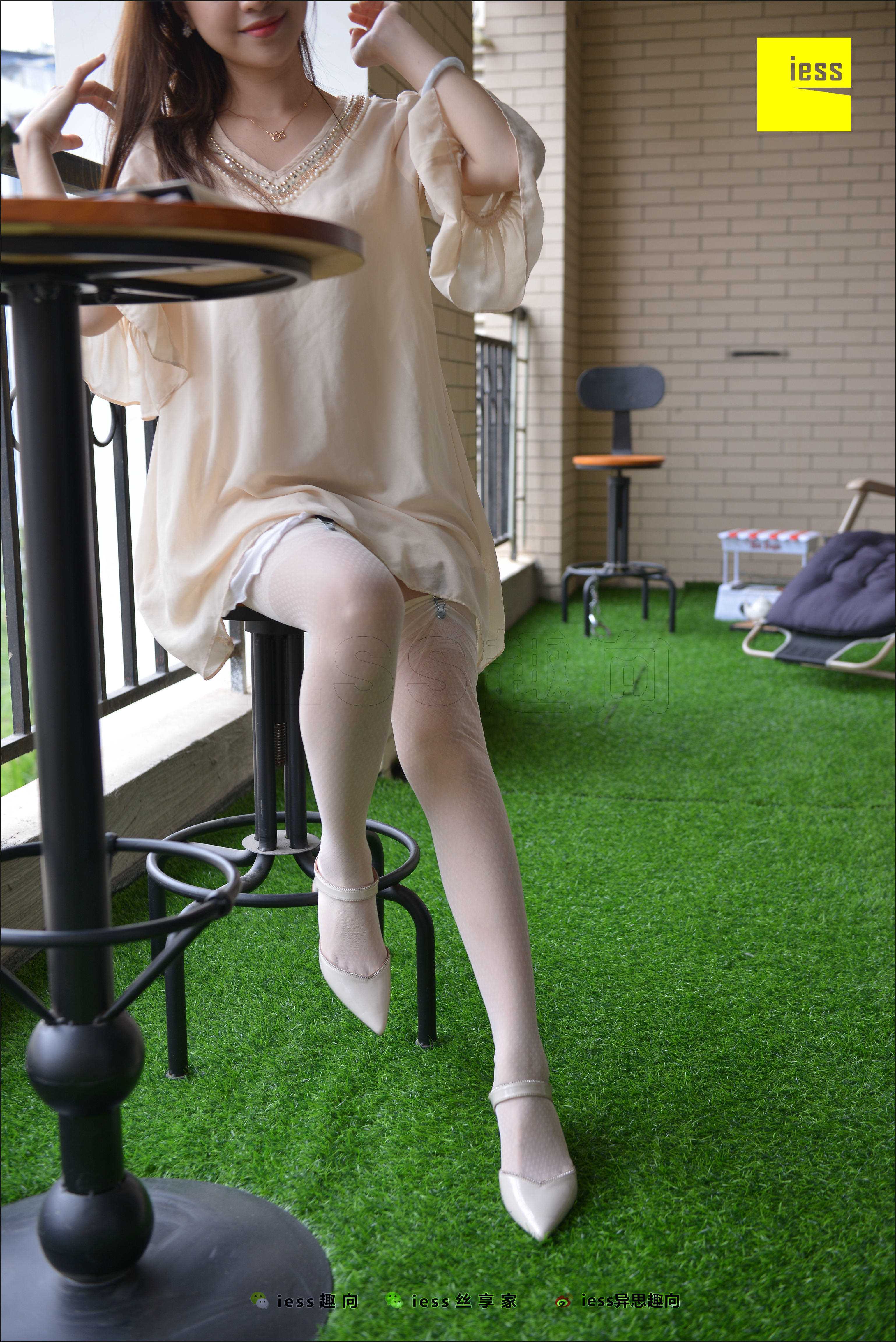 China Beauty Legs and feet 504