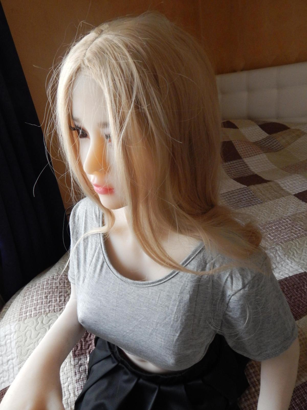 Student girl got facefucked by roommate (some GIFs)