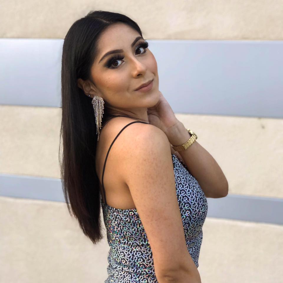 Sexy Latina slut Ana