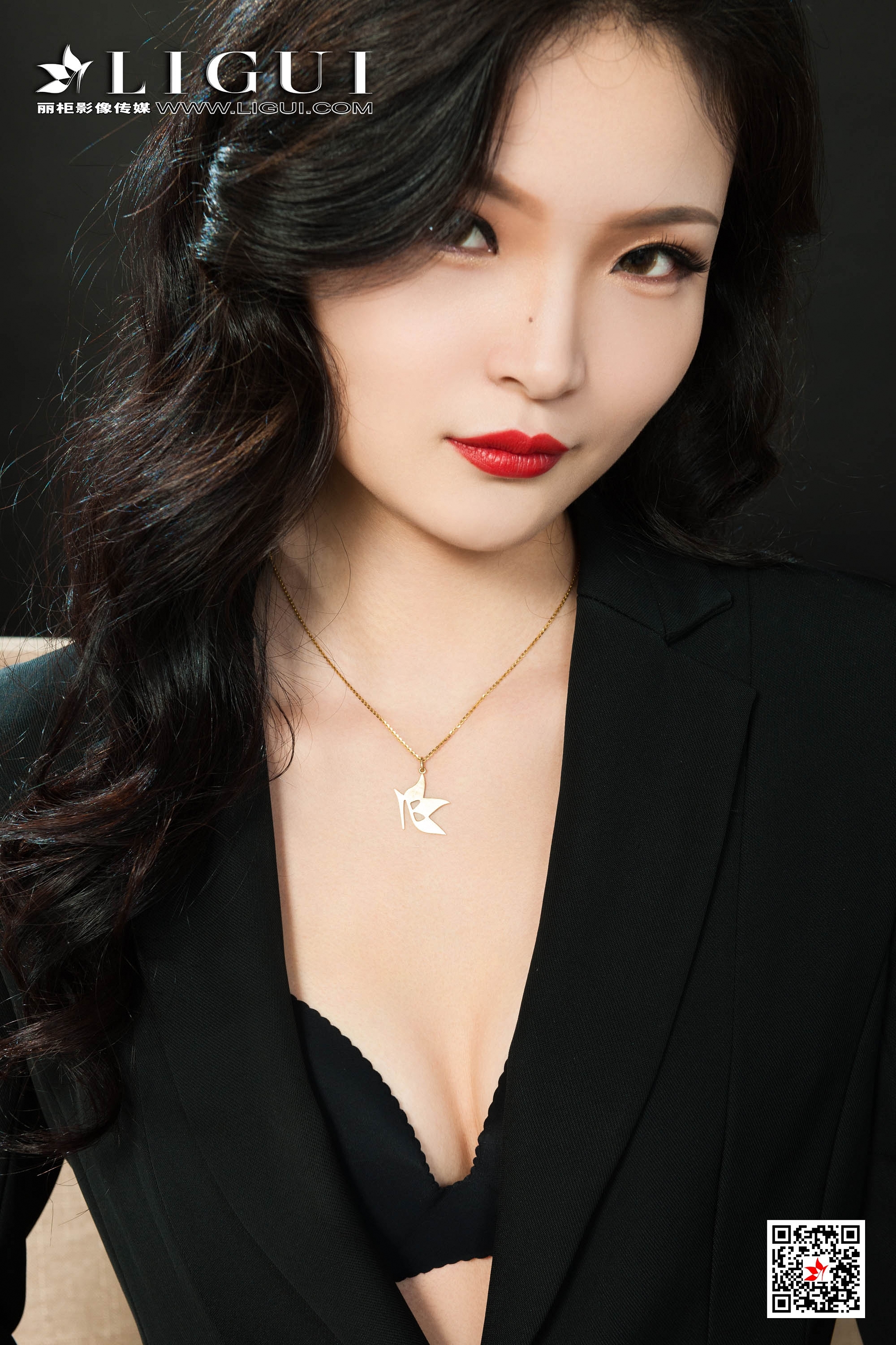 Foot Fetish Twin Flowers 20