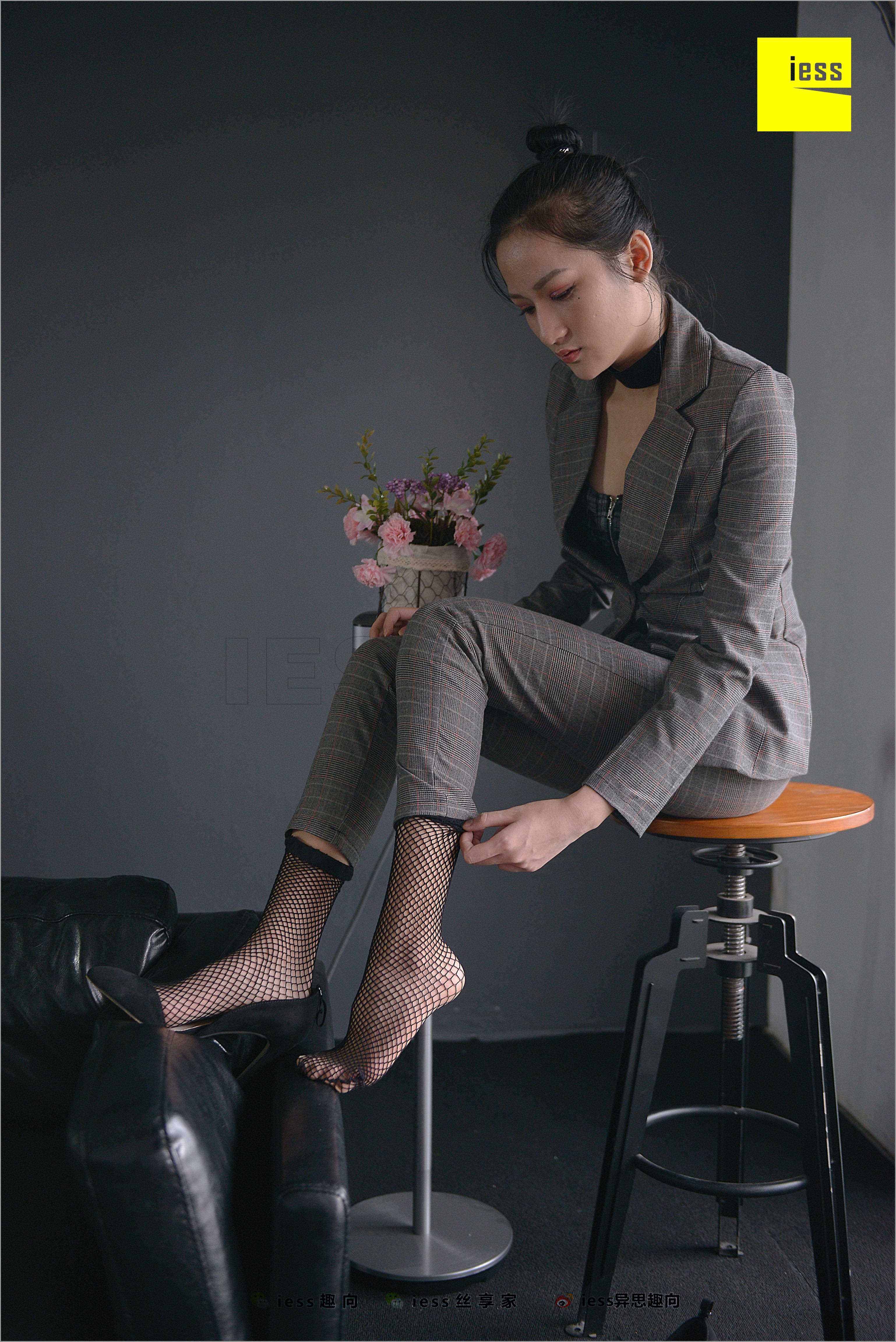 China Beauty Legs and feet 518