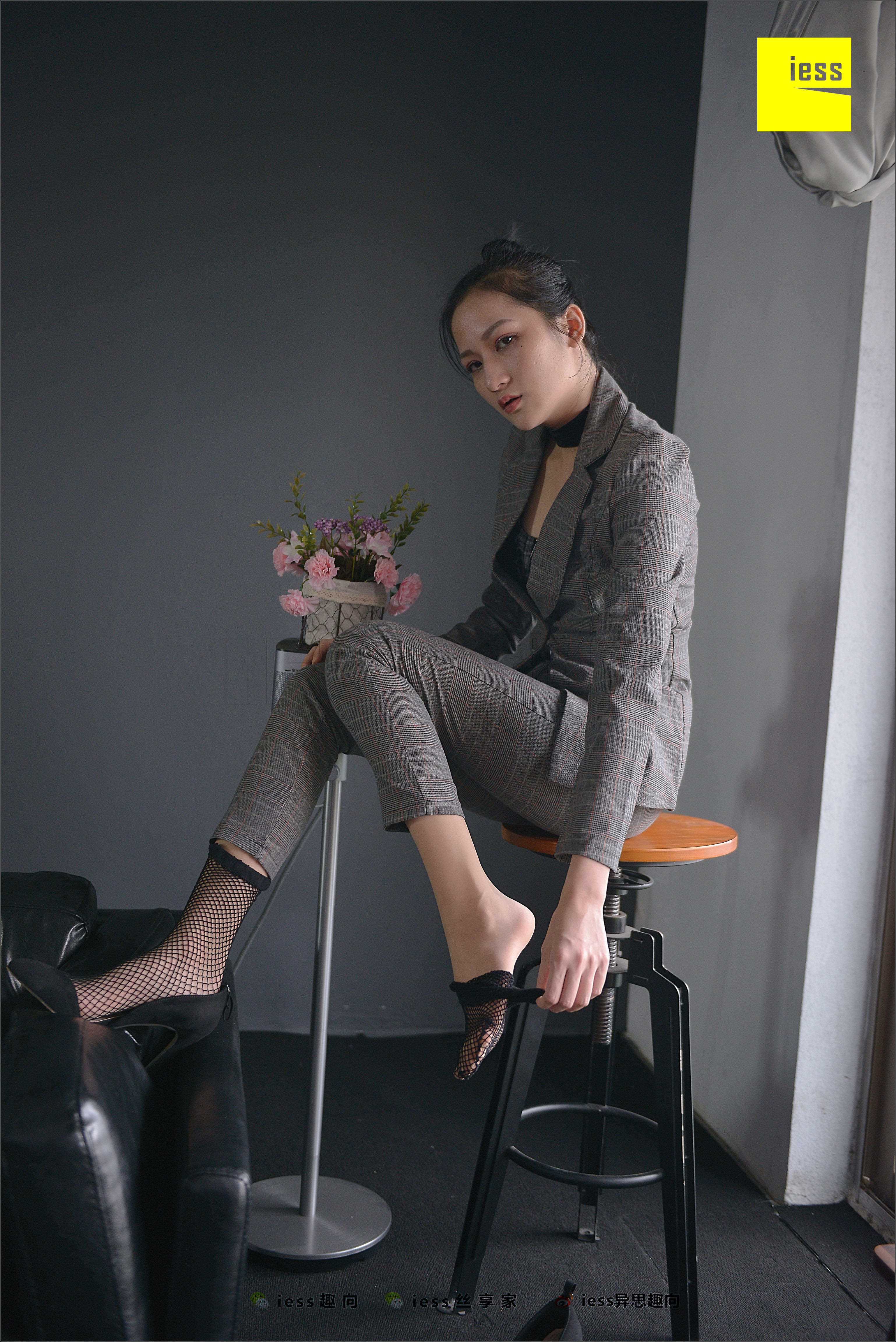 China Beauty Legs and feet 518