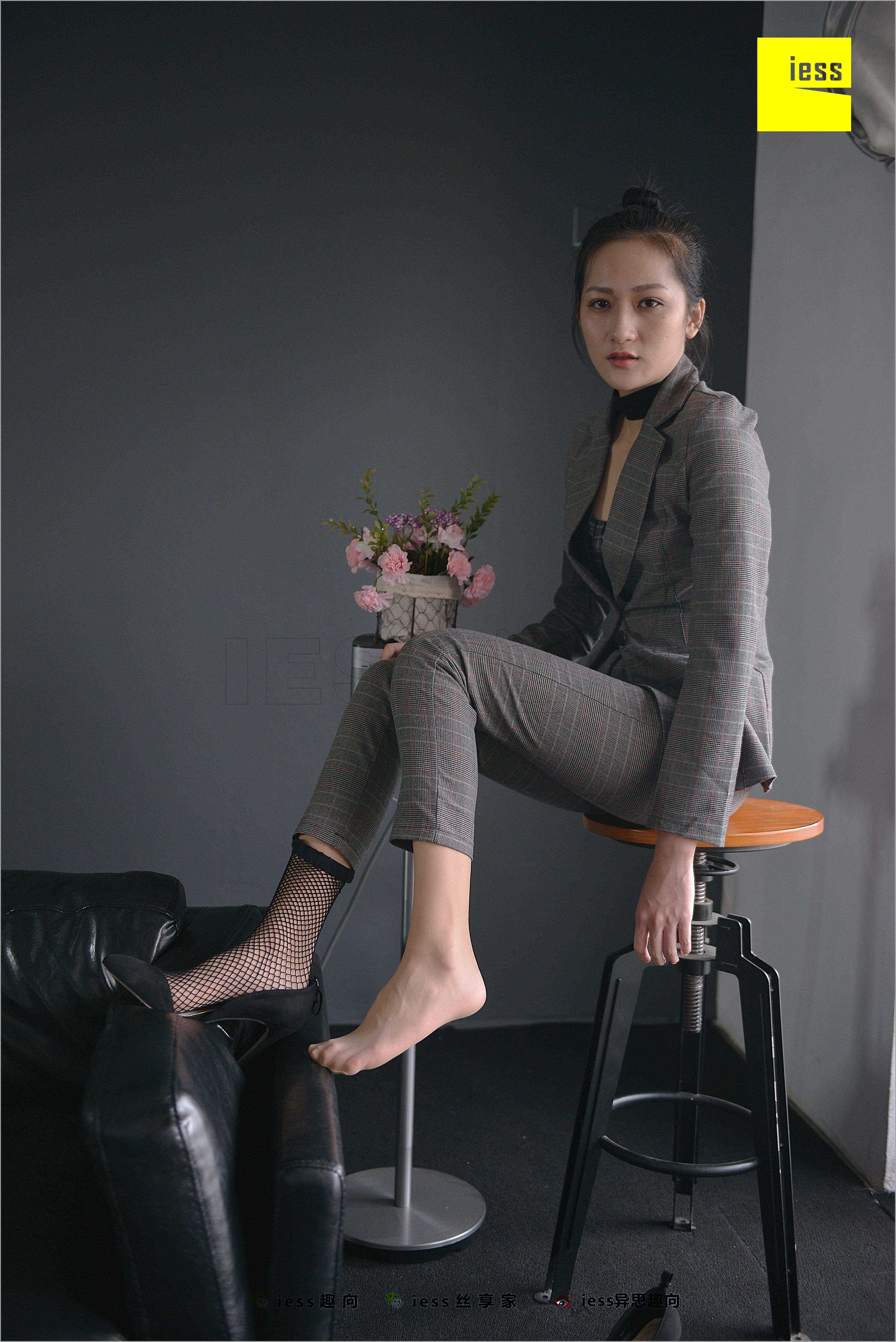 China Beauty Legs and feet 518