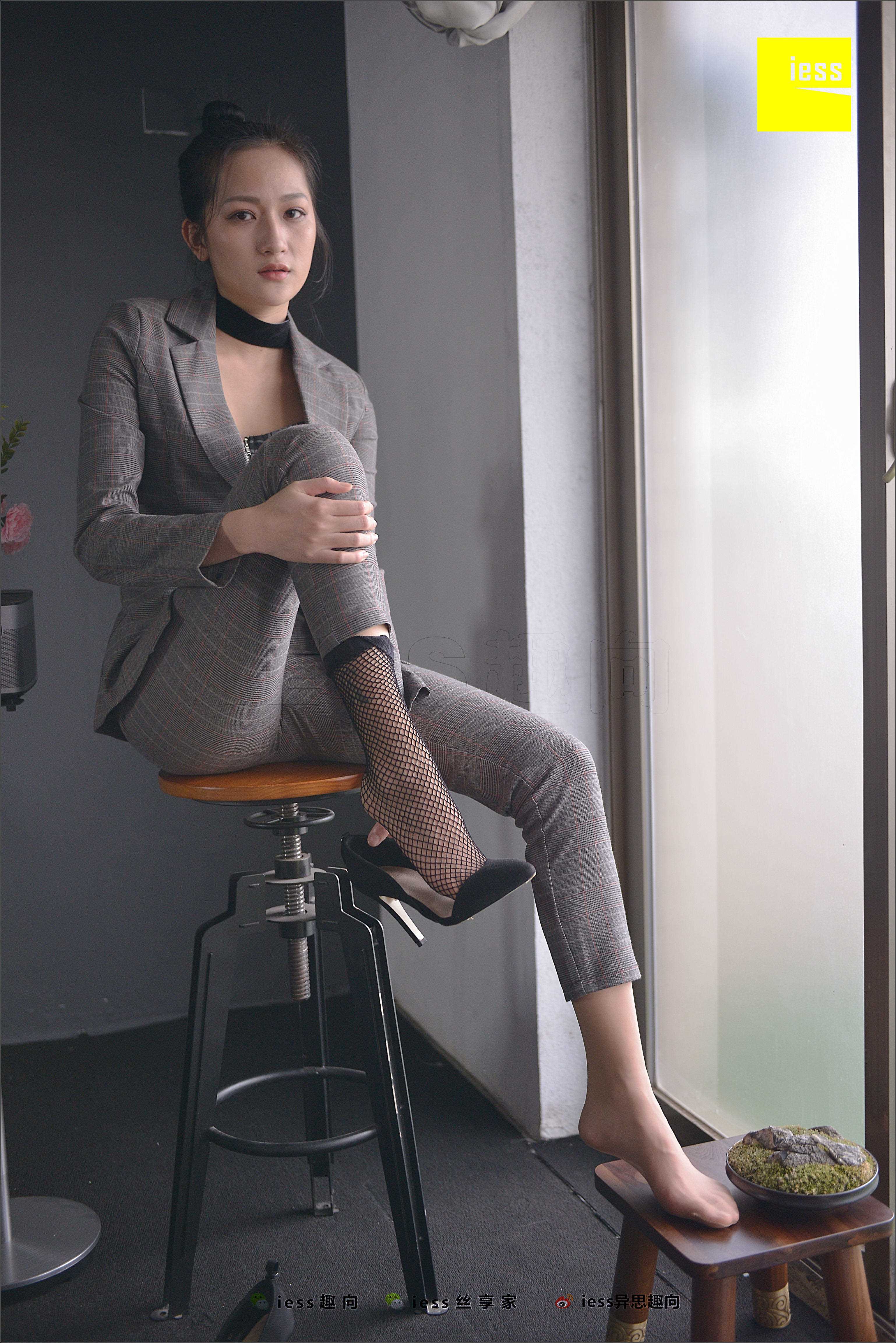 China Beauty Legs and feet 518