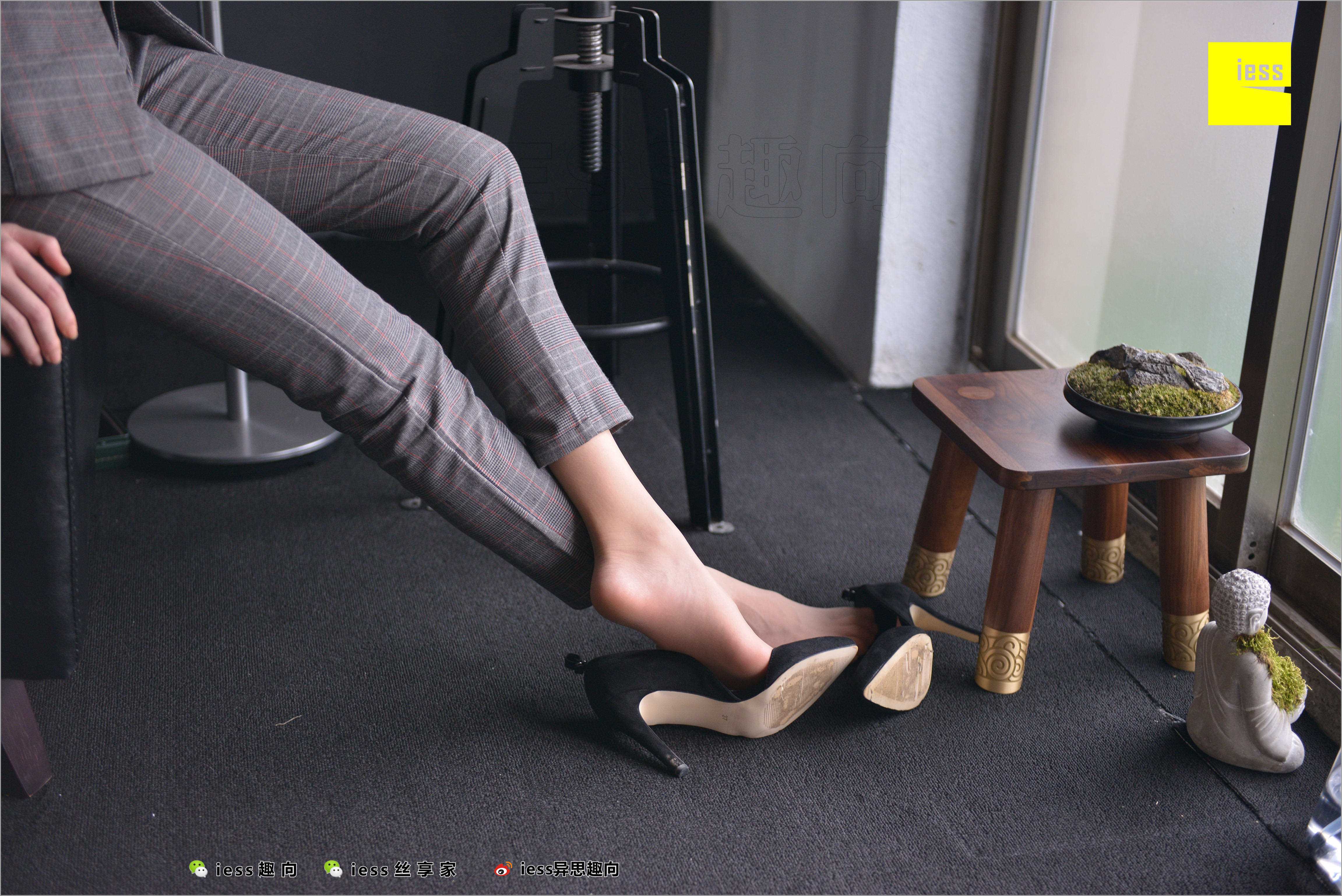 China Beauty Legs and feet 518