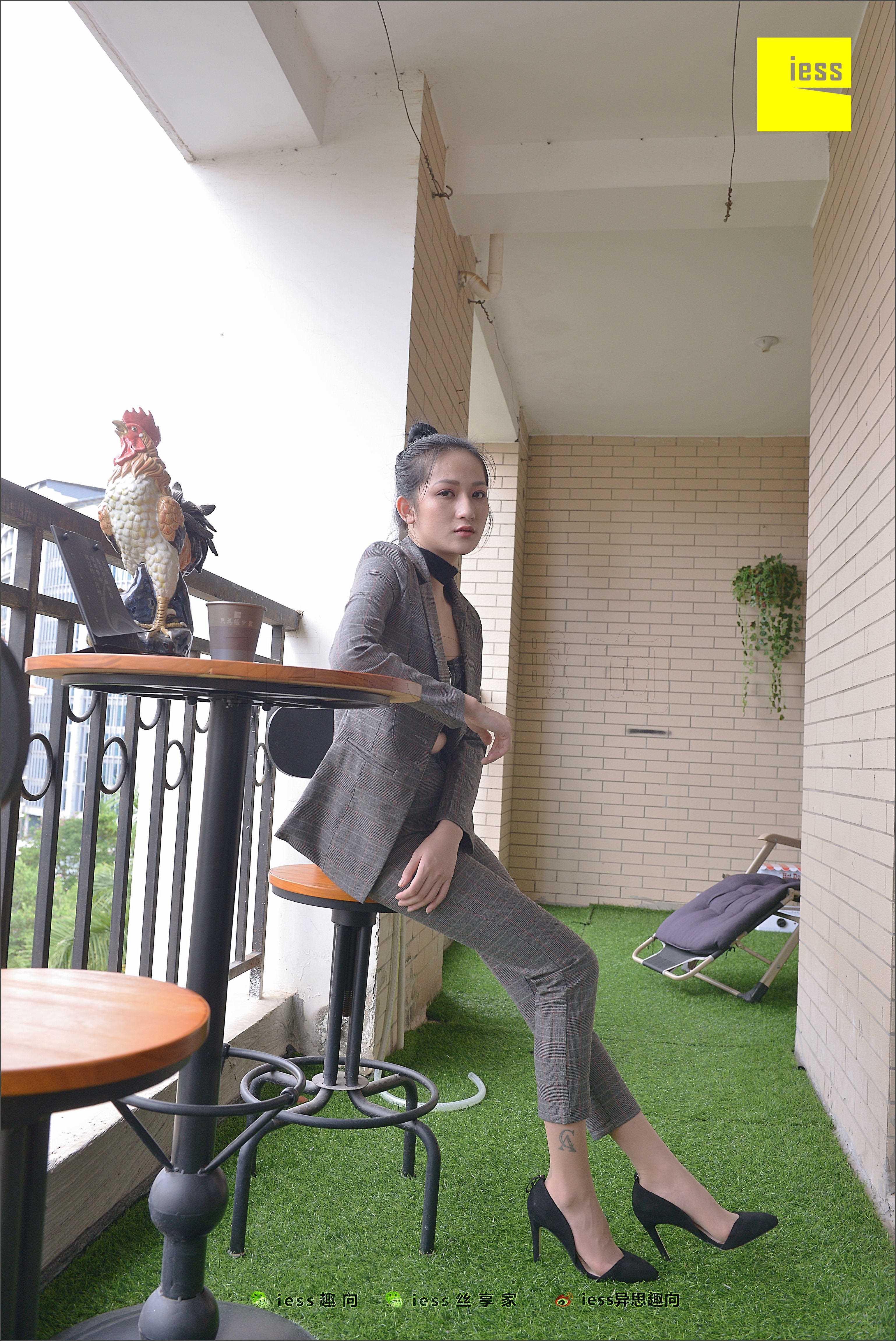 China Beauty Legs and feet 518