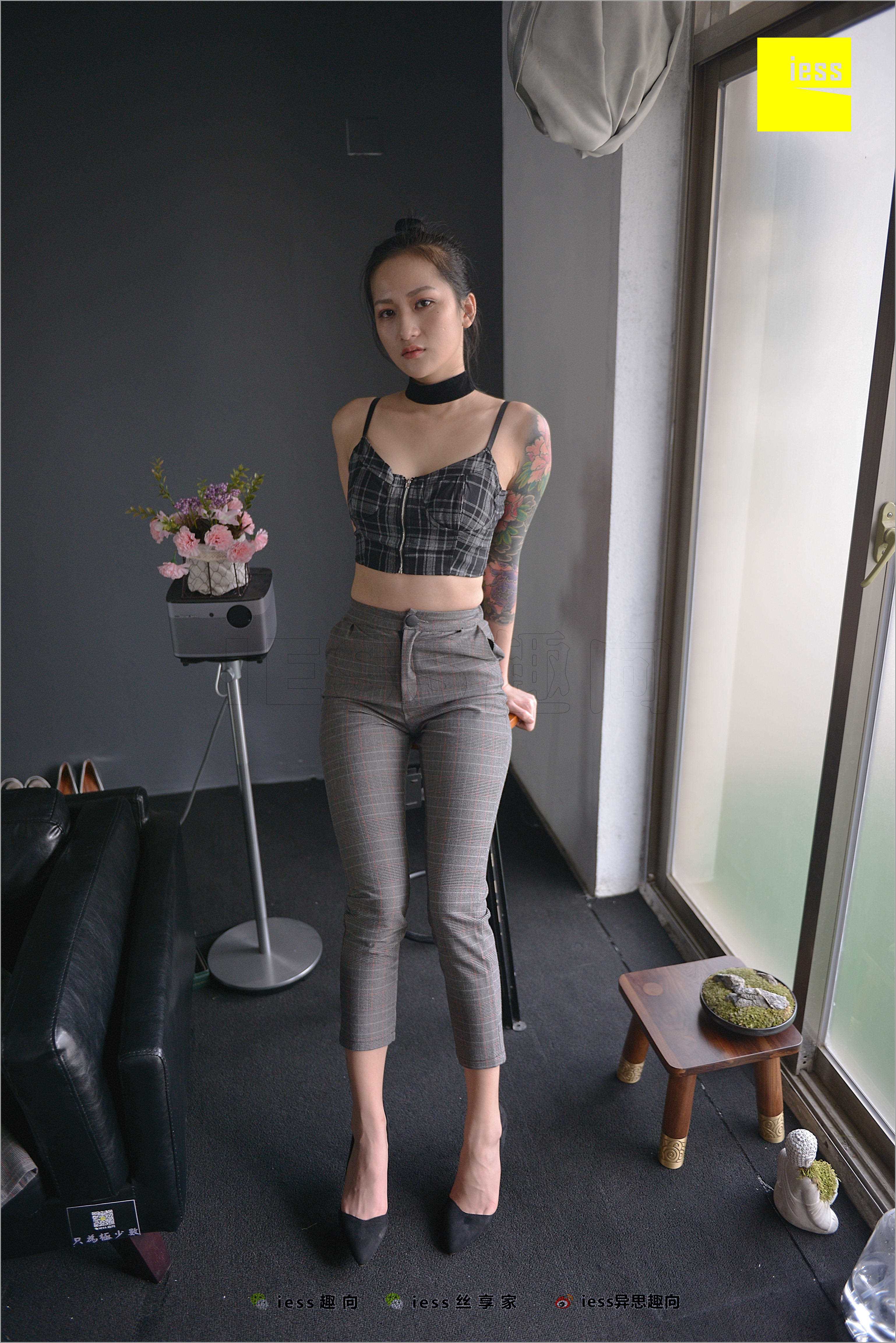 China Beauty Legs and feet 518