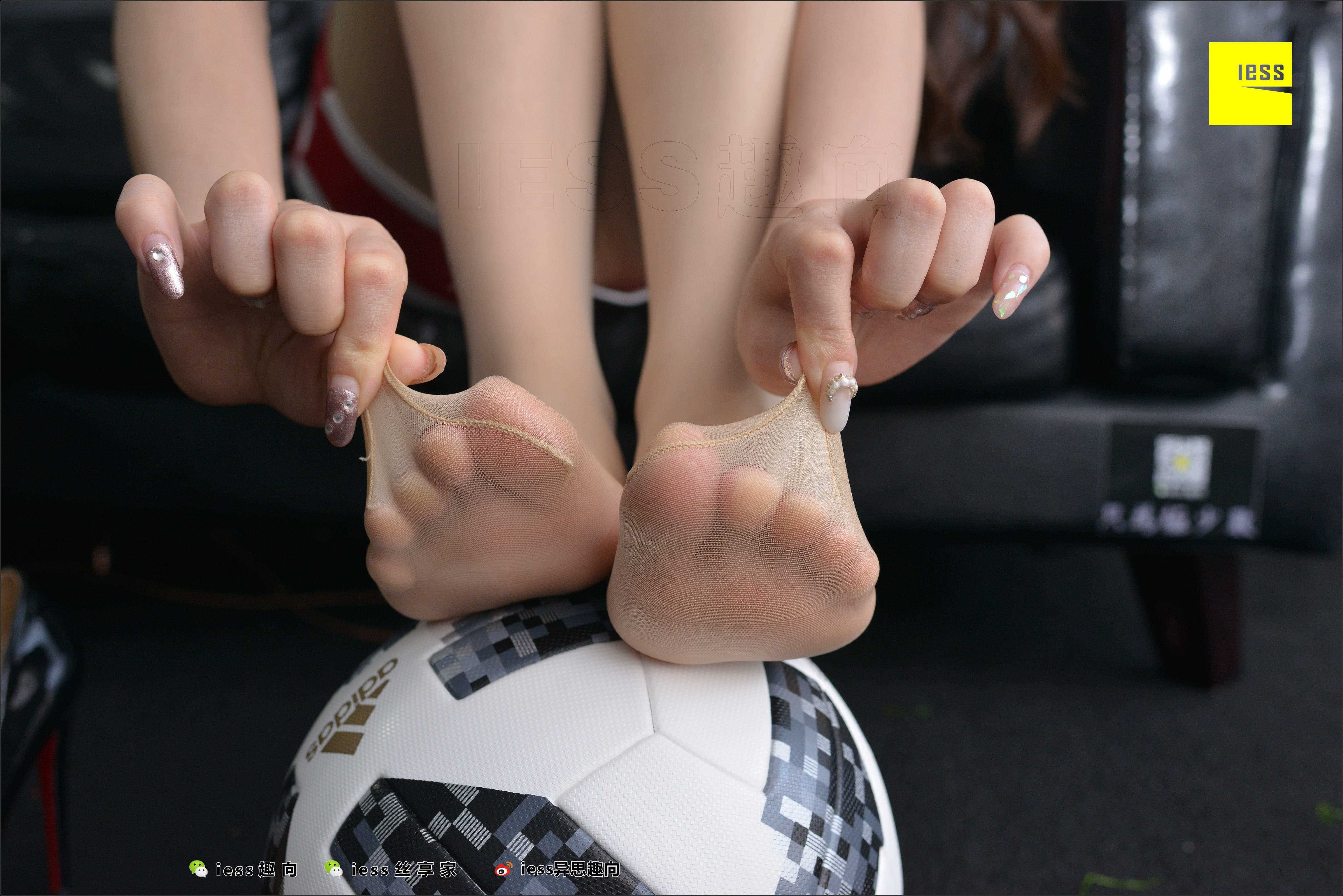 China Beauty Legs and feet 525