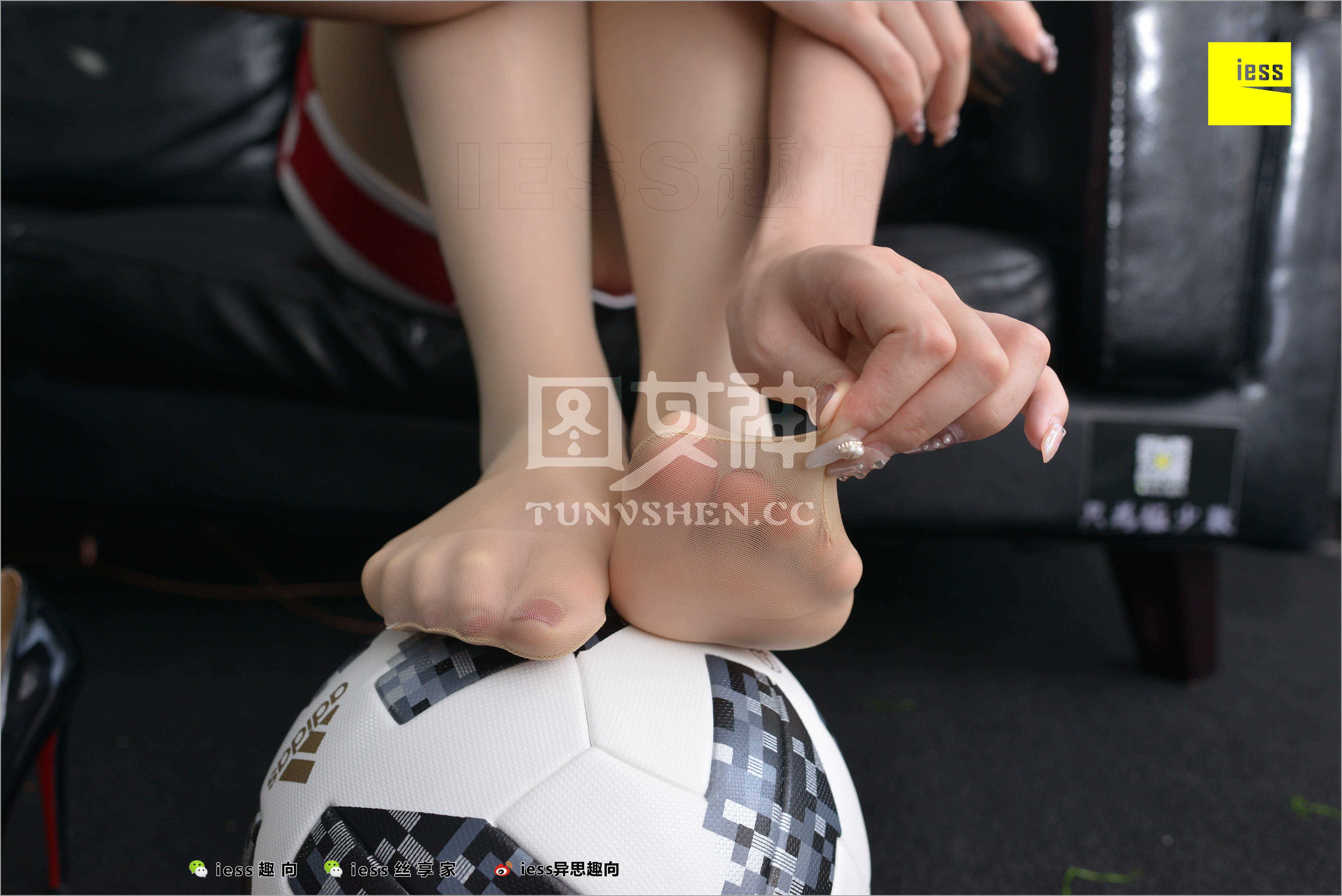 China Beauty Legs and feet 525